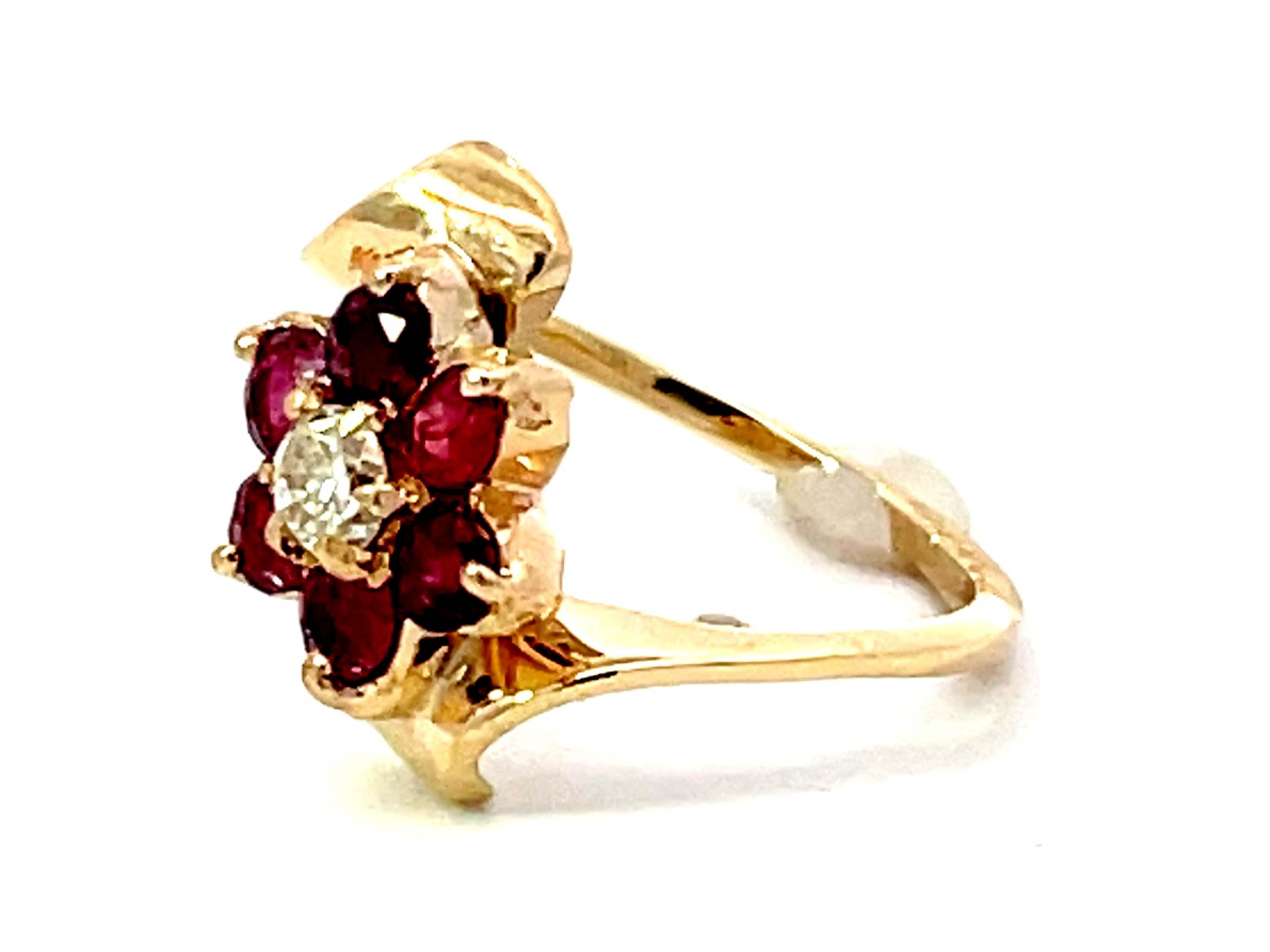 Round Cut Ruby Flower and Diamond Center Ring in 14k Yellow Gold For Sale