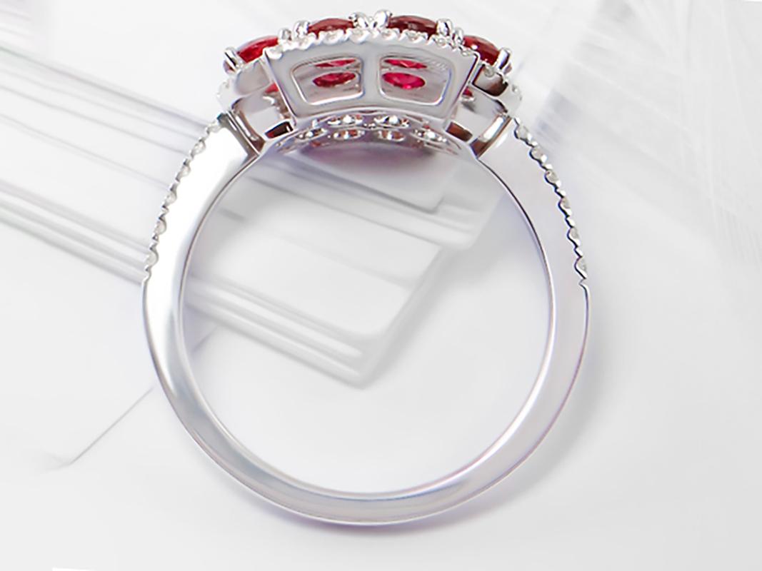 Women's or Men's Ruby Flower Ring With Diamonds 2.33 Carats 18K White Gold For Sale