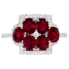 Anillo Flor Rubí Con Diamantes 2,33 Quilates Oro Blanco 18K