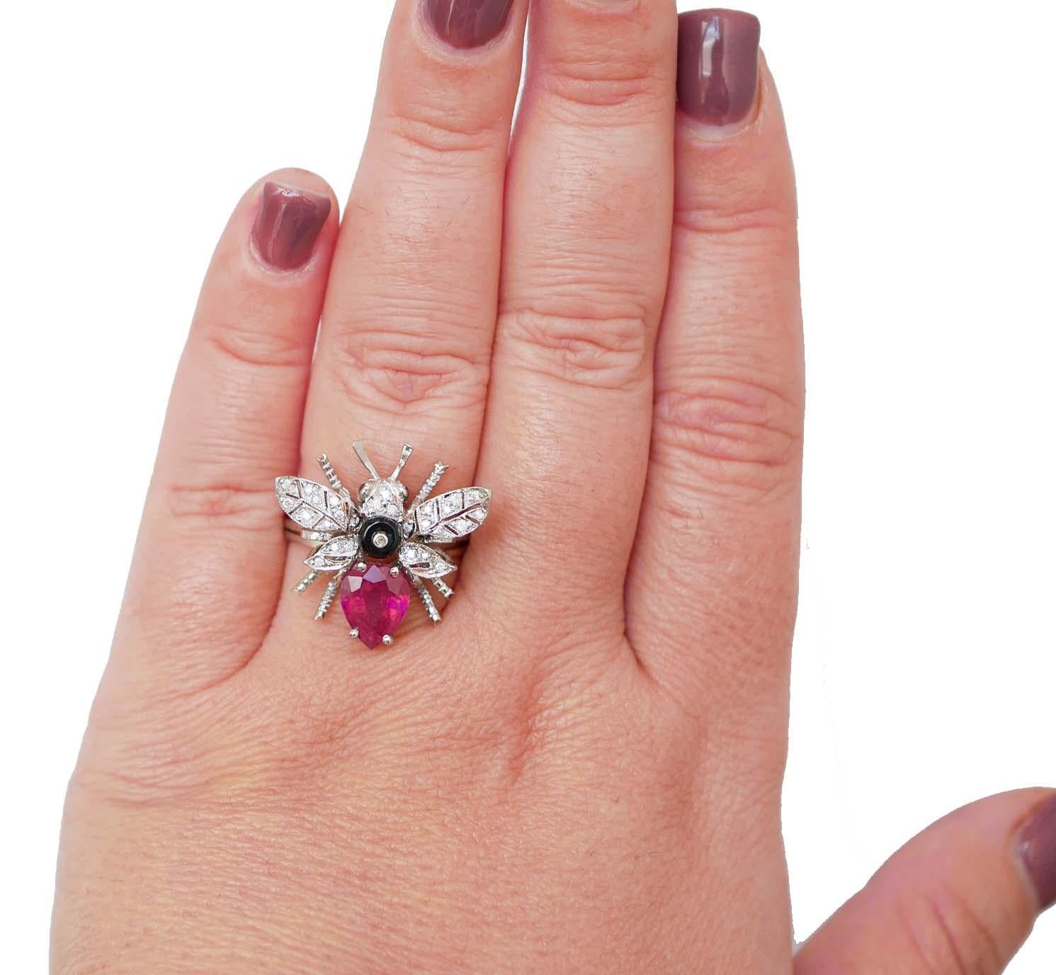 Taglio misto Rubino, granati, diamanti, onice, anello di platino. in vendita