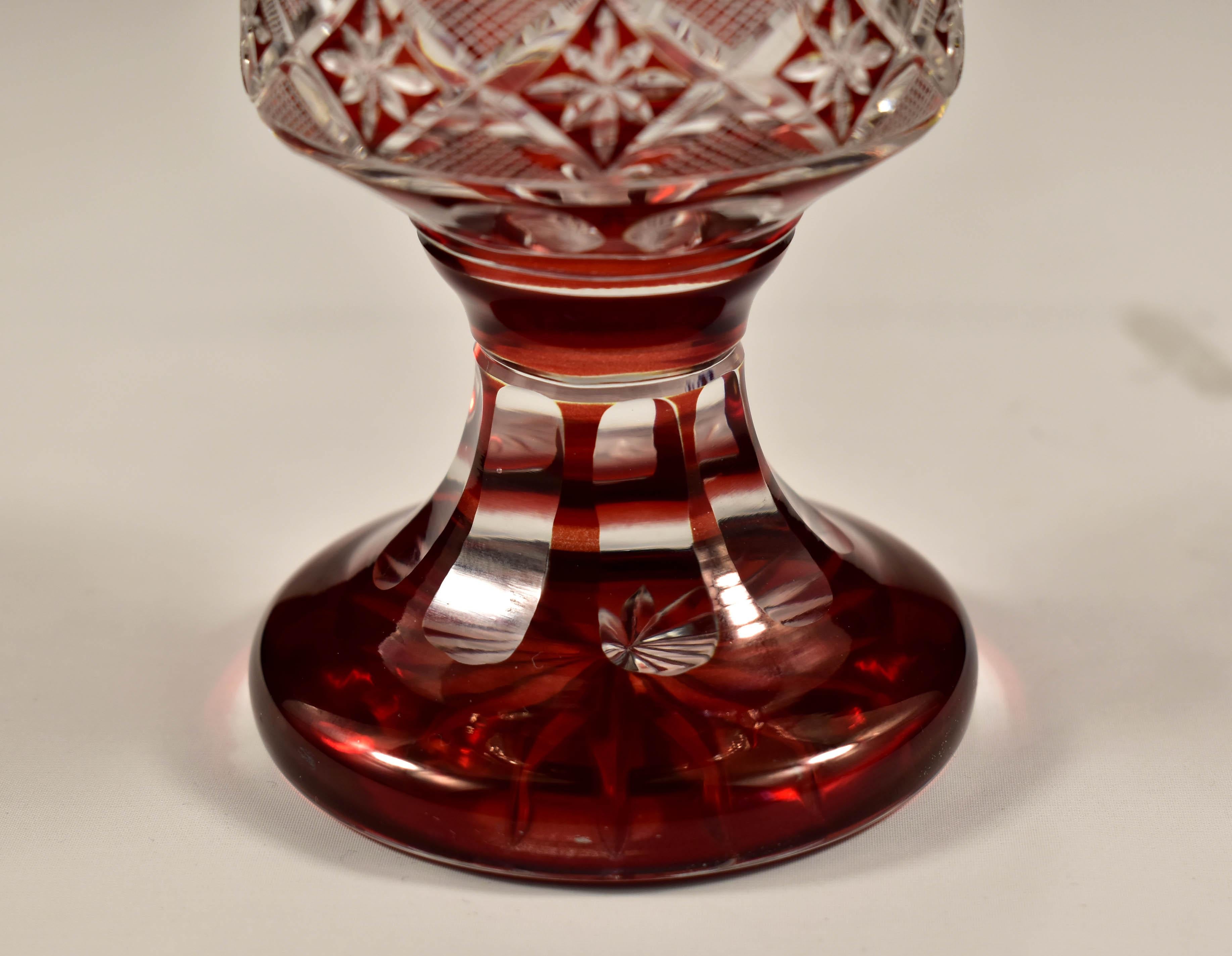 Copa de Cristal Rubí - Motivo de Caza Grabado - Cristal de Bohemia en venta 6