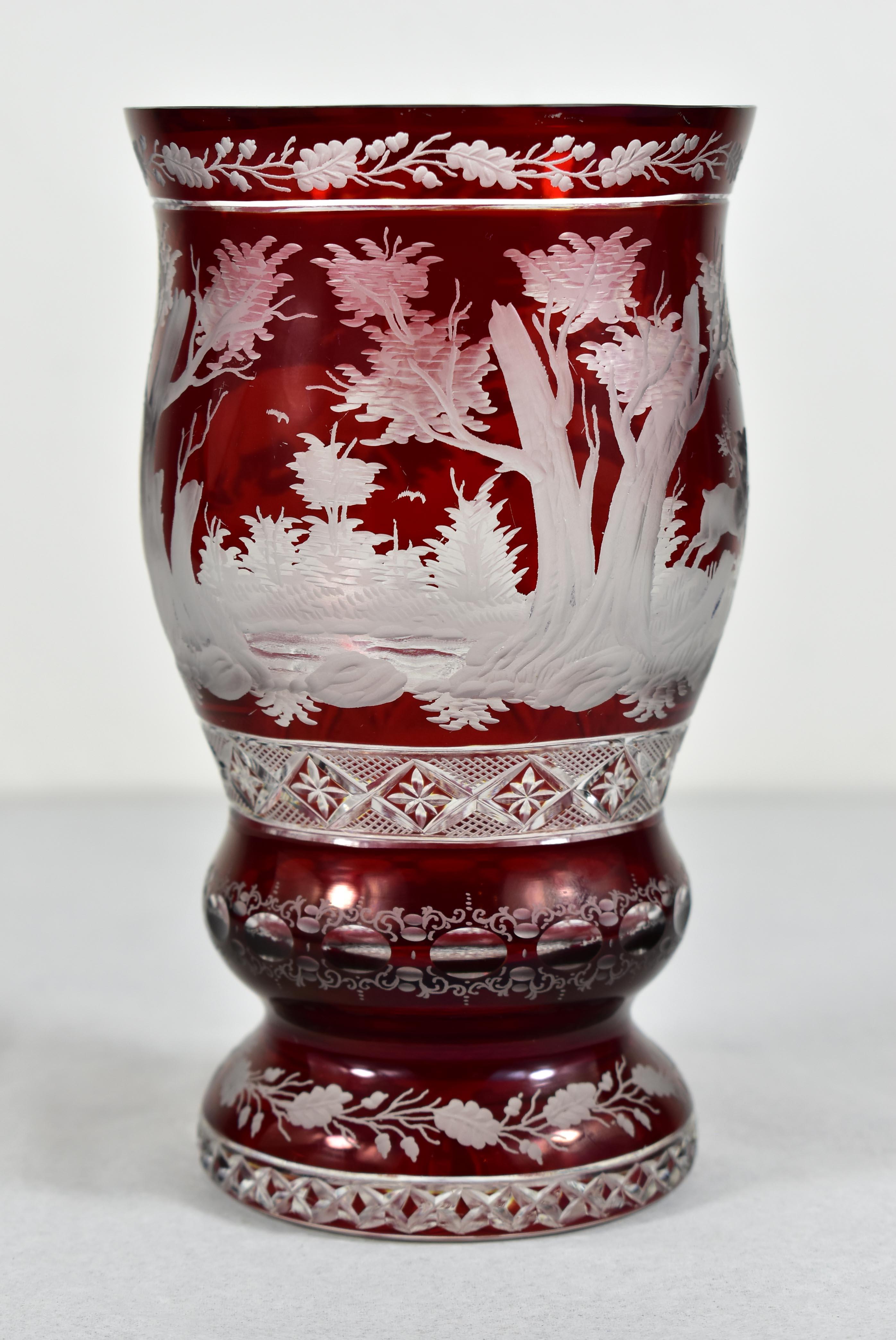 Ruby Glass Goblet - Hunting motif - Bohemian Glass - 19-20 century In Good Condition In Nový Bor, CZ