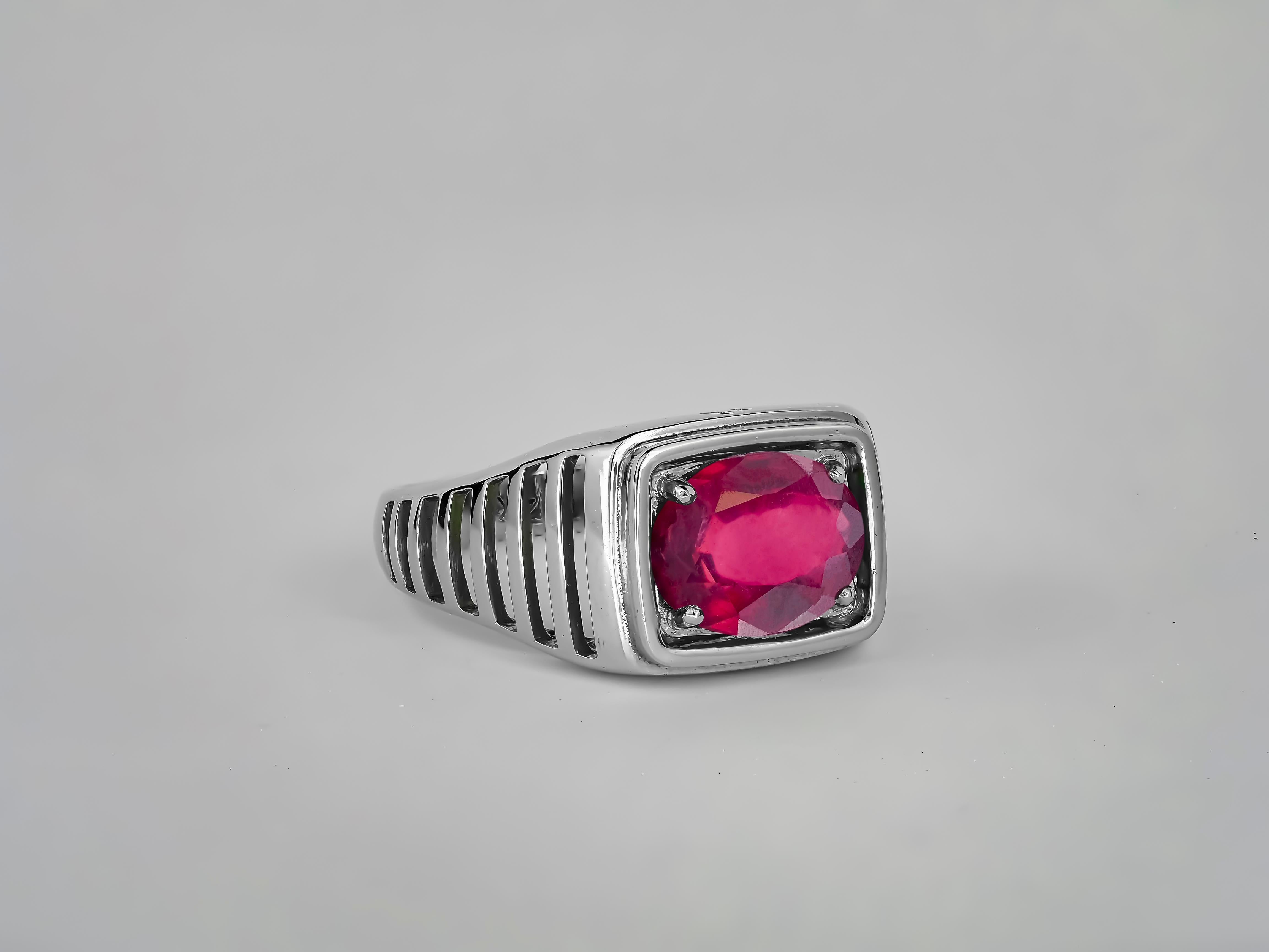 Oval Cut Ruby gold ring.  For Sale