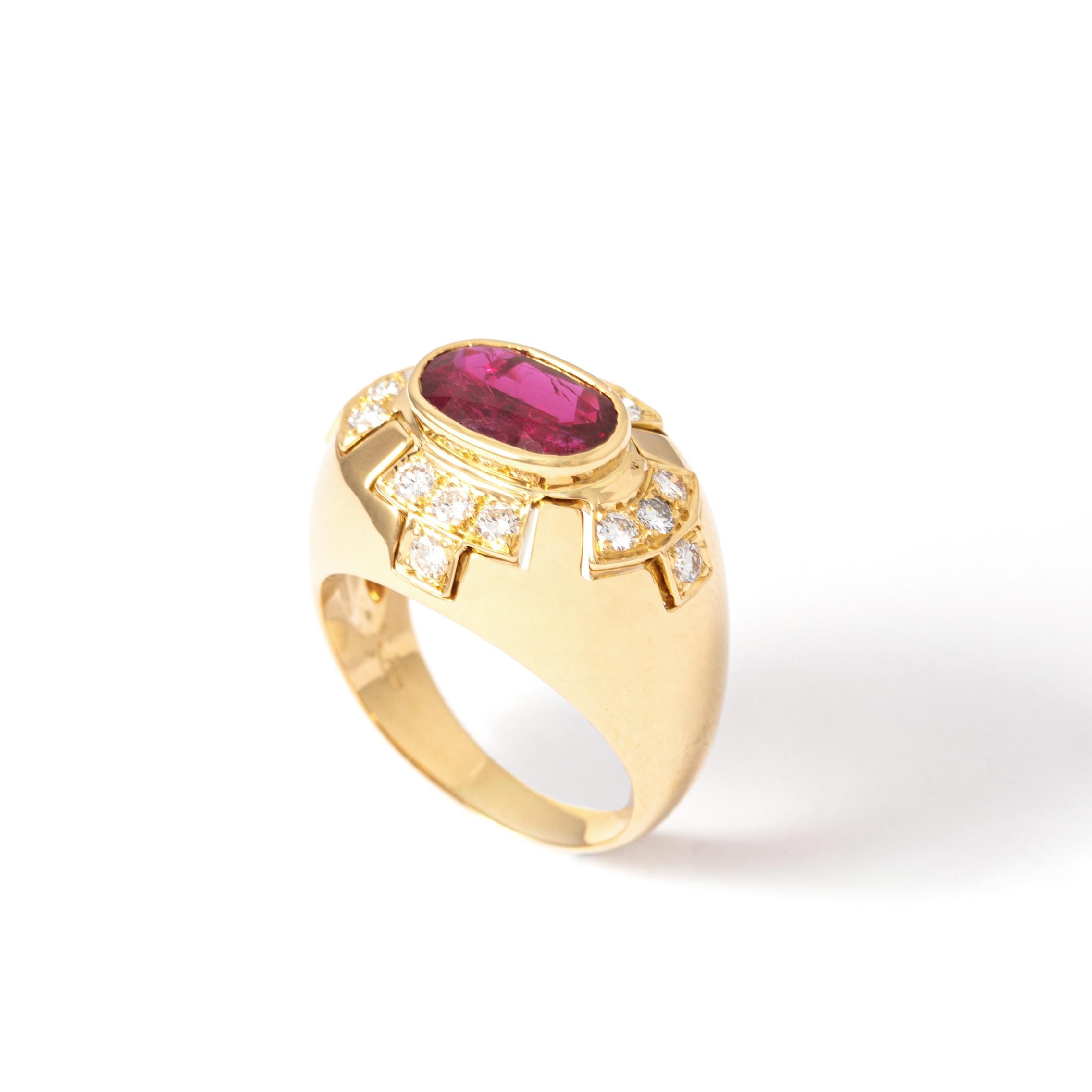 Oval Cut Ruby Gold Ring For Sale
