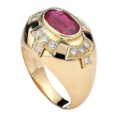 Anello in oro con rubino