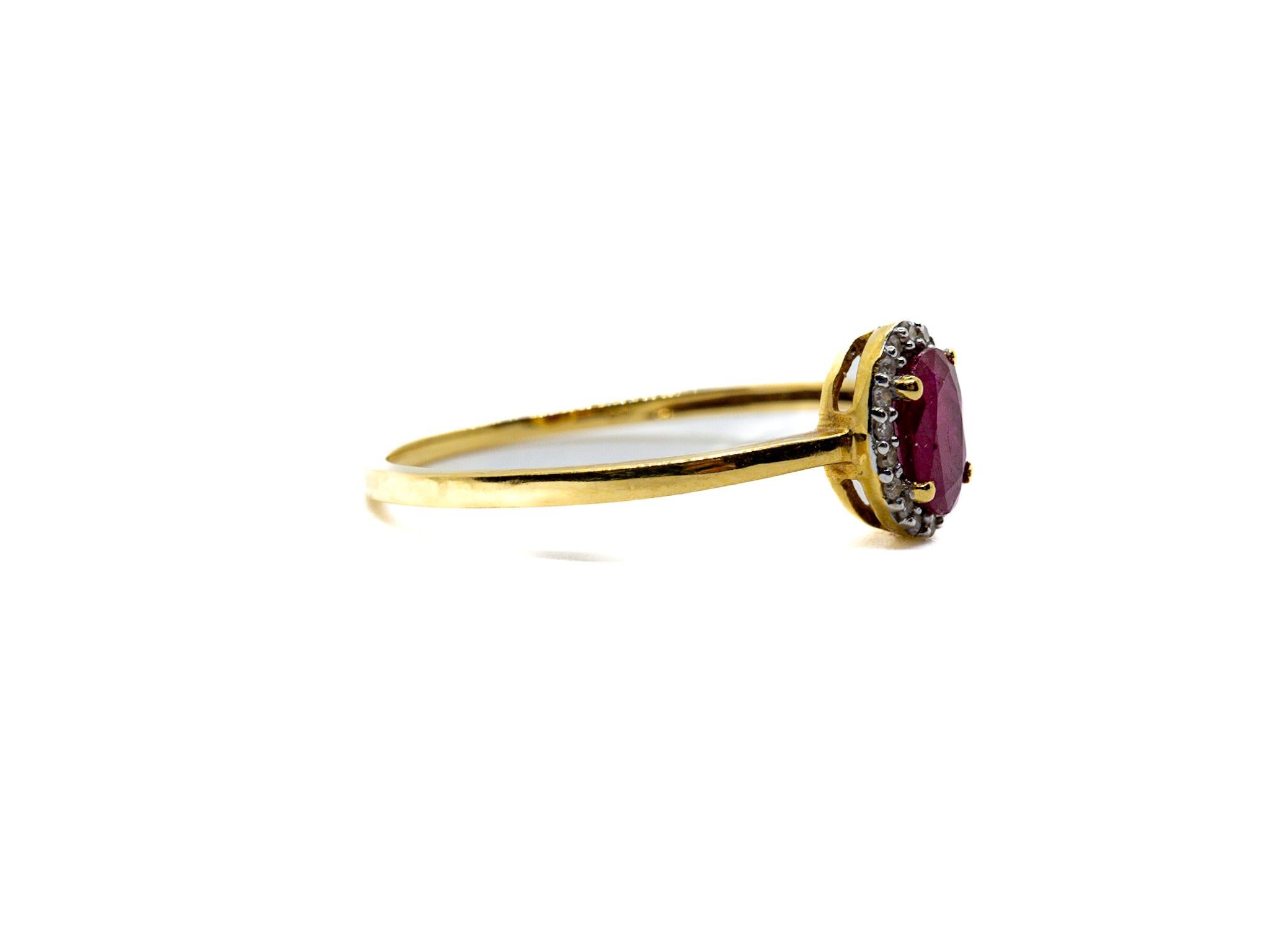 Women's Ruby Halo Diamon 18 Karat Yellow Gold Ring For Sale