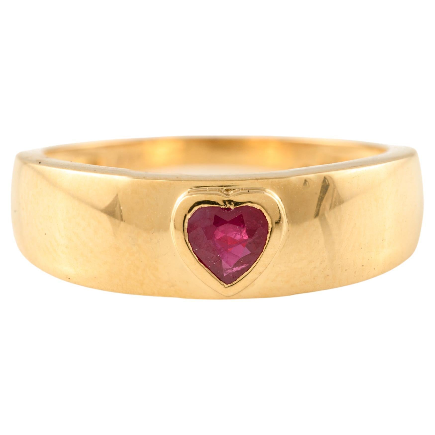 Anillo para caballero de oro amarillo macizo de 18 quilates con un delicado rubí talla corazón, Anillo de sello para ella
