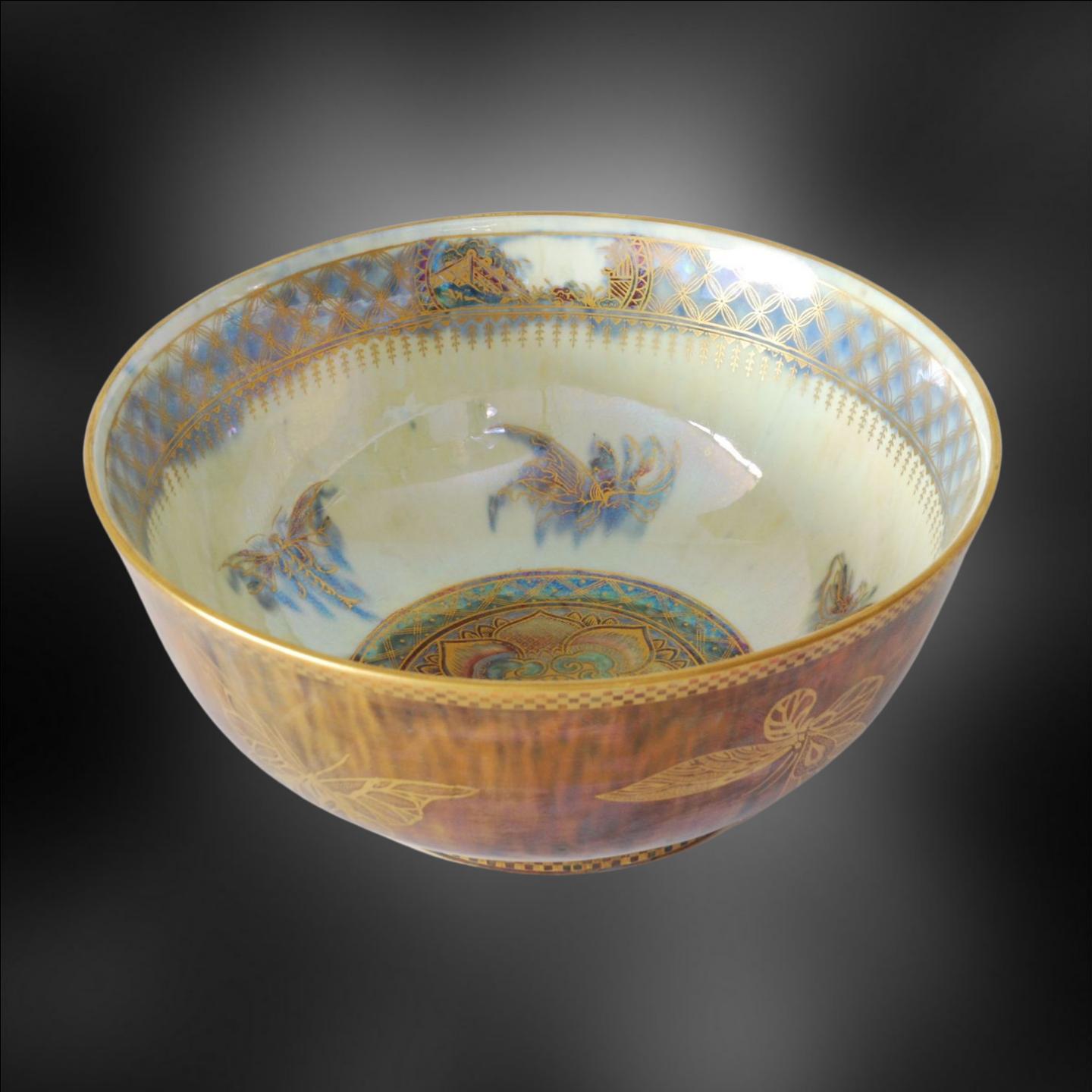 Art Deco Ruby Lustre Bowl with Butterflies. Wedgwood, circa 1925 For Sale
