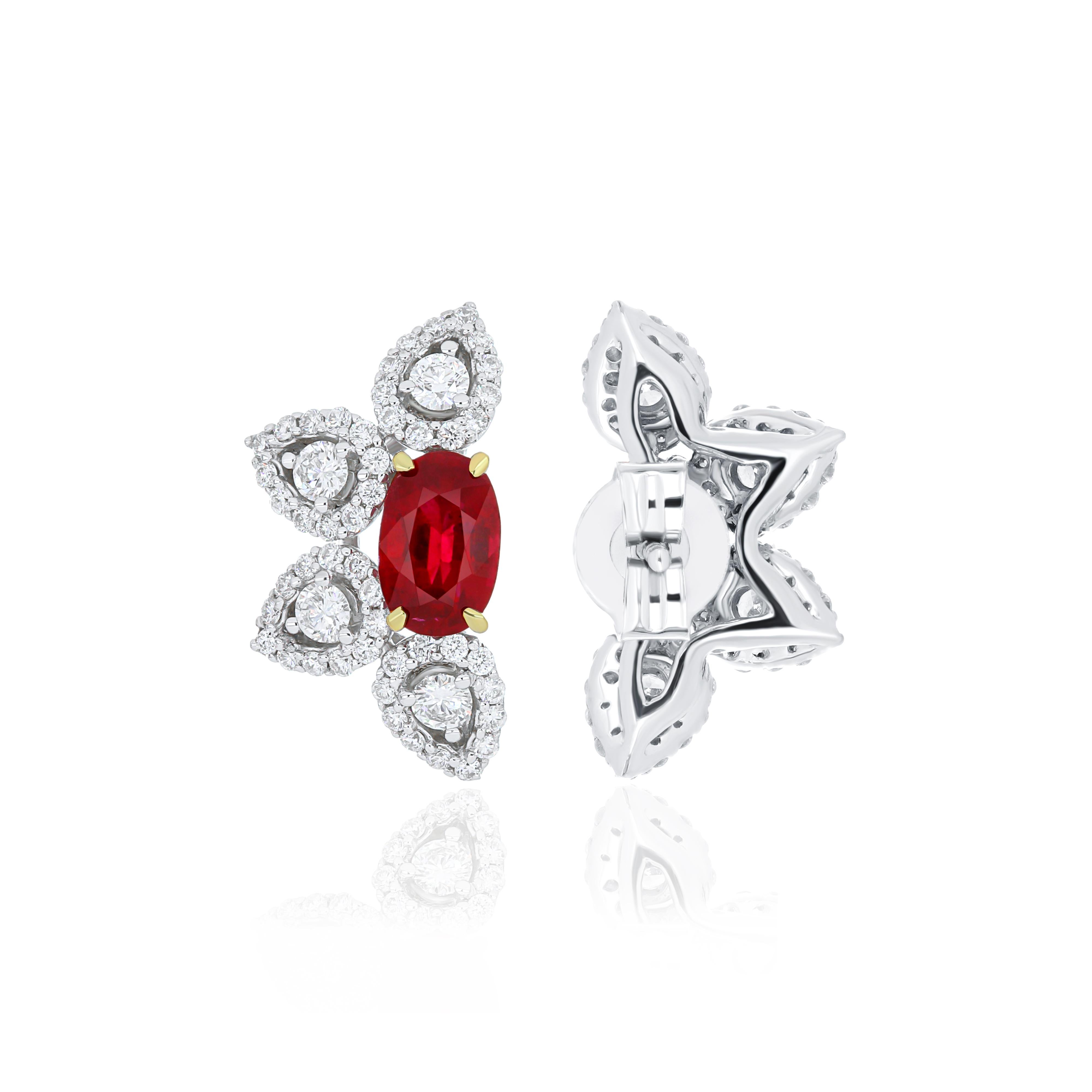 Ruby Mozambique and Diamond Earring 18 Karat White Gold handcraft Earring In New Condition For Sale In JAIPUR, IN