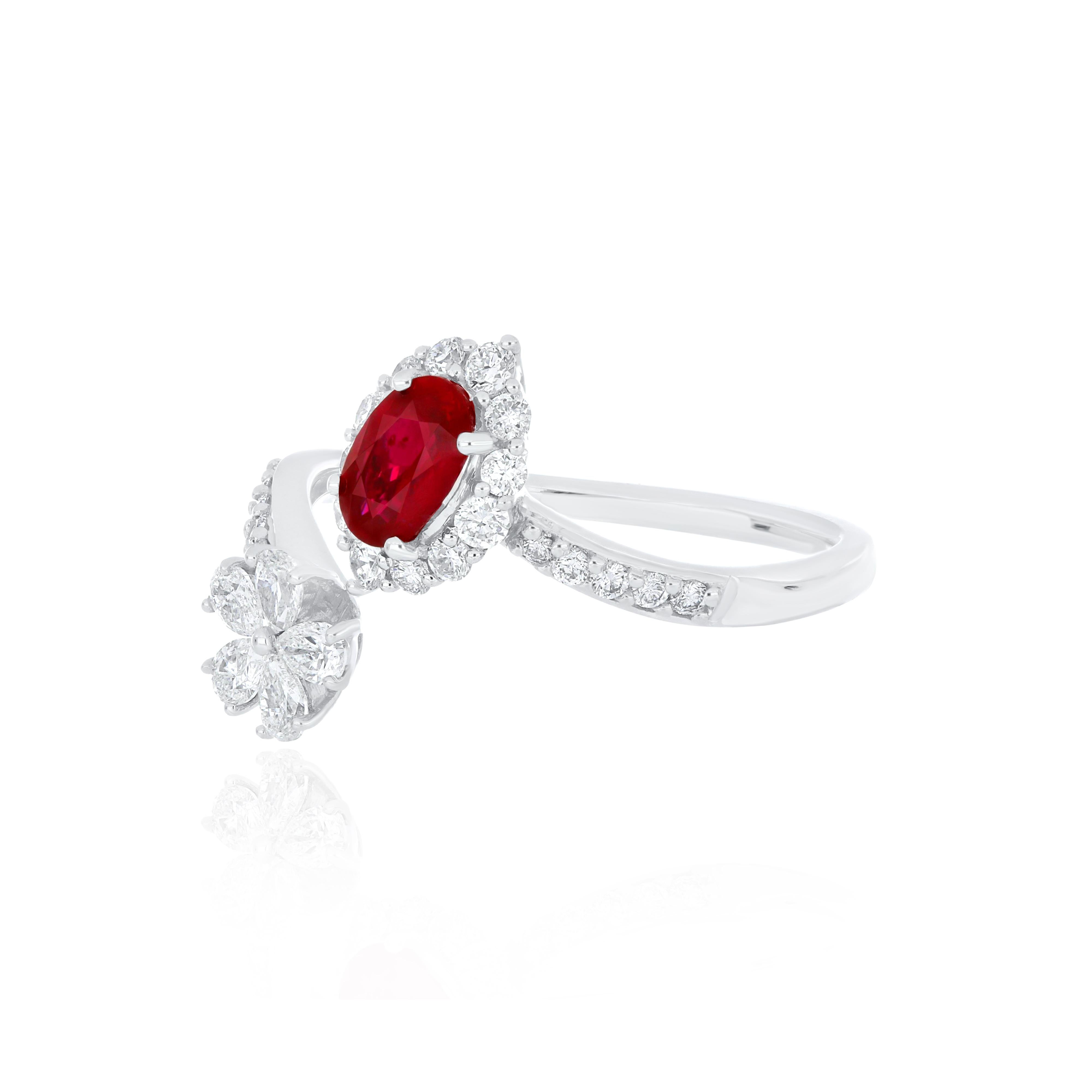 Oval Cut Ruby Mozambique And Diamond Ring 18 Karat White Gold Handcraft jewelry Ring