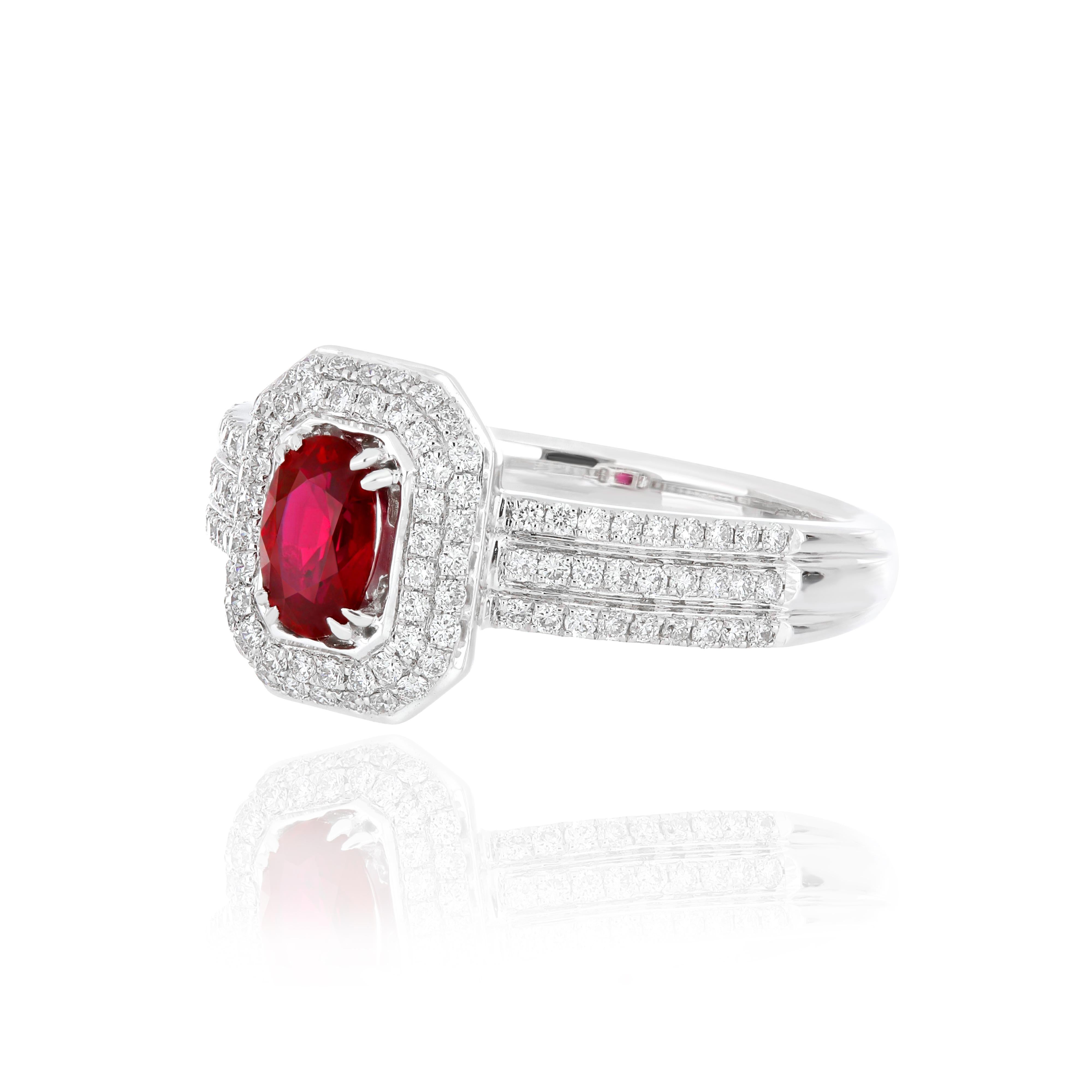 Ruby Mozambique and Diamond and 18 Karat White Gold Daily Wear Jewelry Ring In New Condition For Sale In JAIPUR, IN