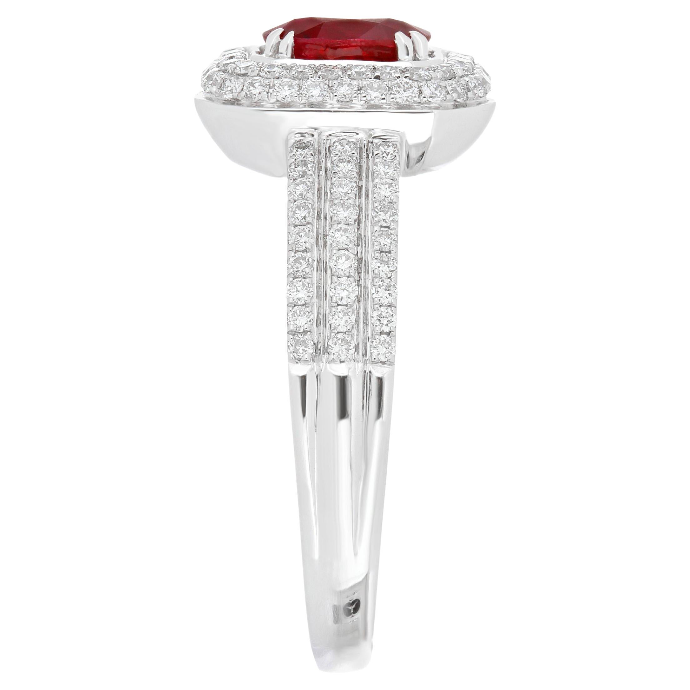 Women's Ruby Mozambique and Diamond and 18 Karat White Gold Daily Wear Jewelry Ring For Sale