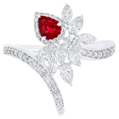 Bague de mariage et de fiançailles en or blanc 18 carats avec rubis du Mozambique et diamants