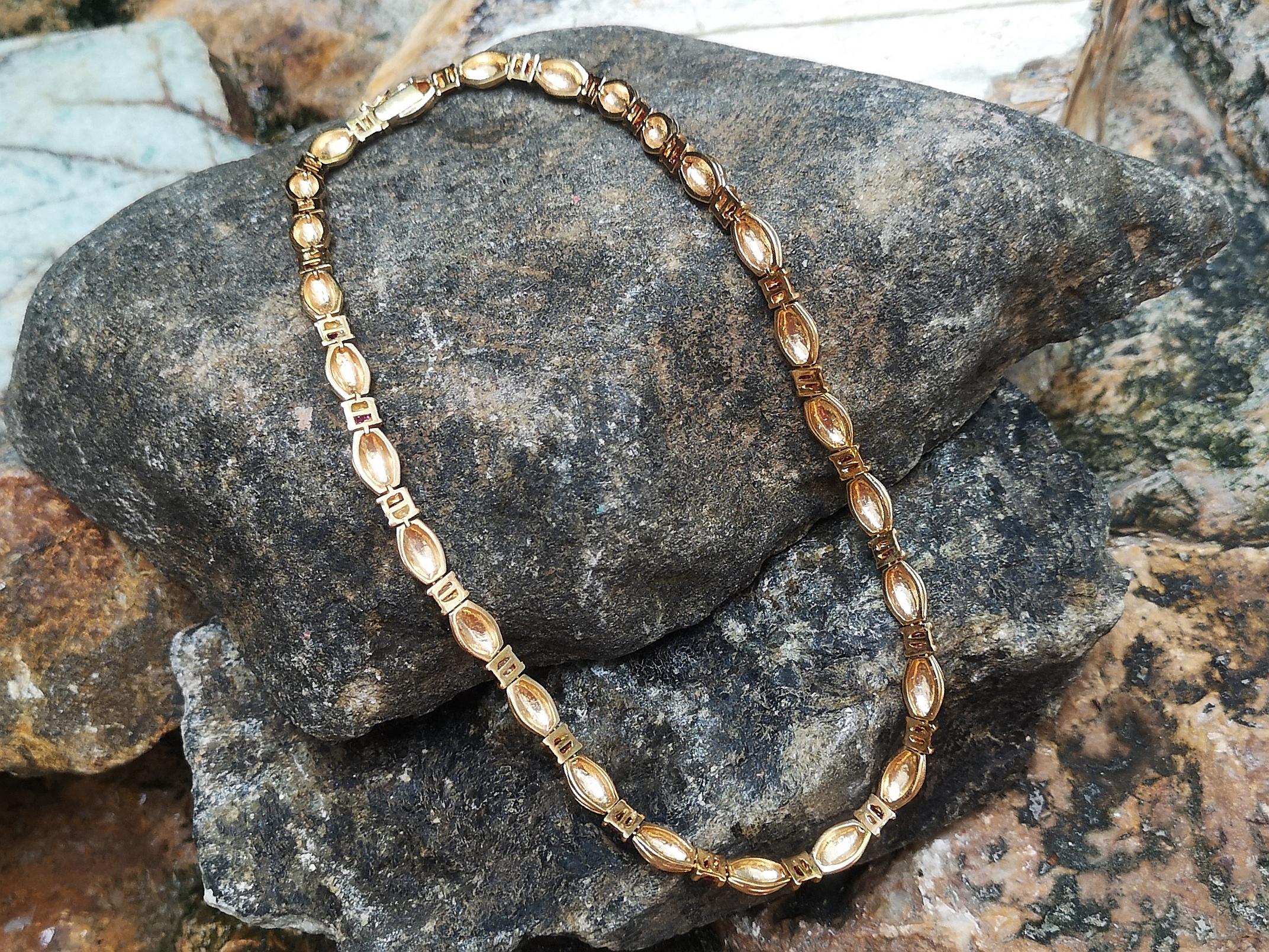 Rubin-Halskette aus 18 Karat Gold in Fassungen im Angebot 3