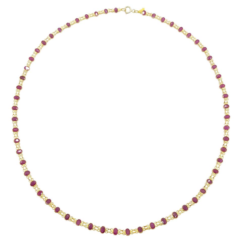 Ruby Necklace Set in 18 Karat Gold Settings For Sale at 1stDibs ...