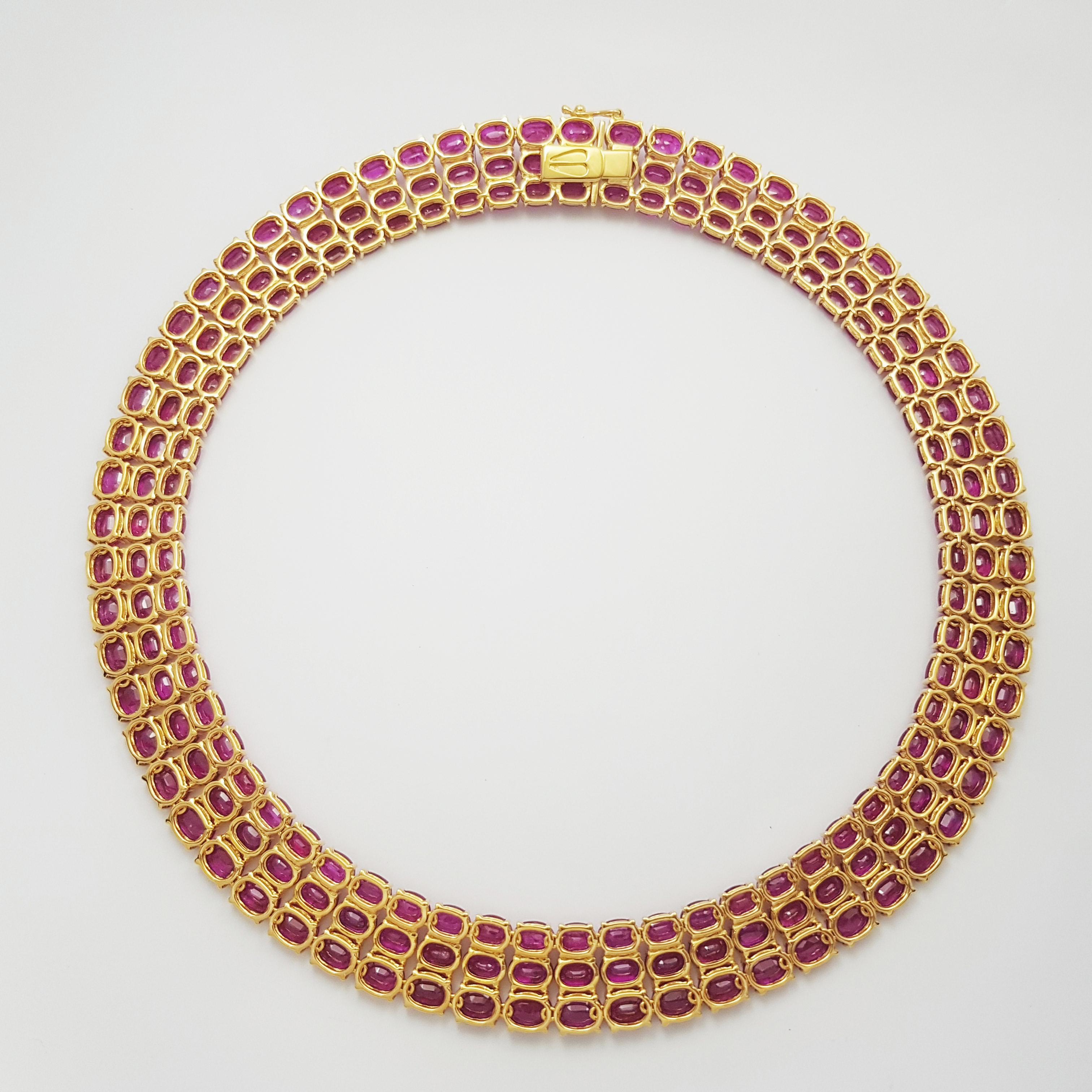 De las mujeres Ruby Necklace set in 18K Gold Settings en venta