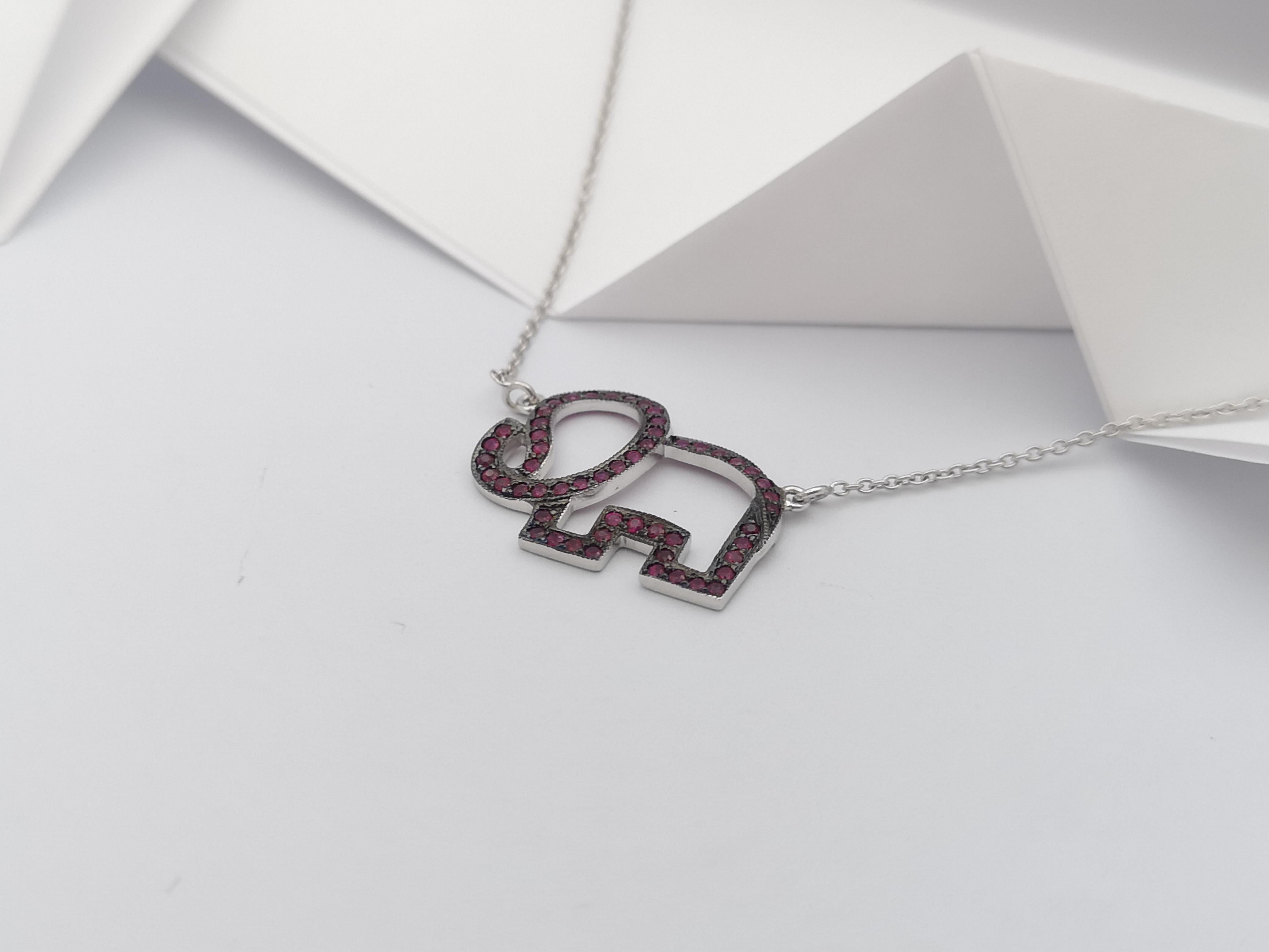Ruby Elephant Necklace set in Silver Settings In New Condition For Sale In Dusit, 10
