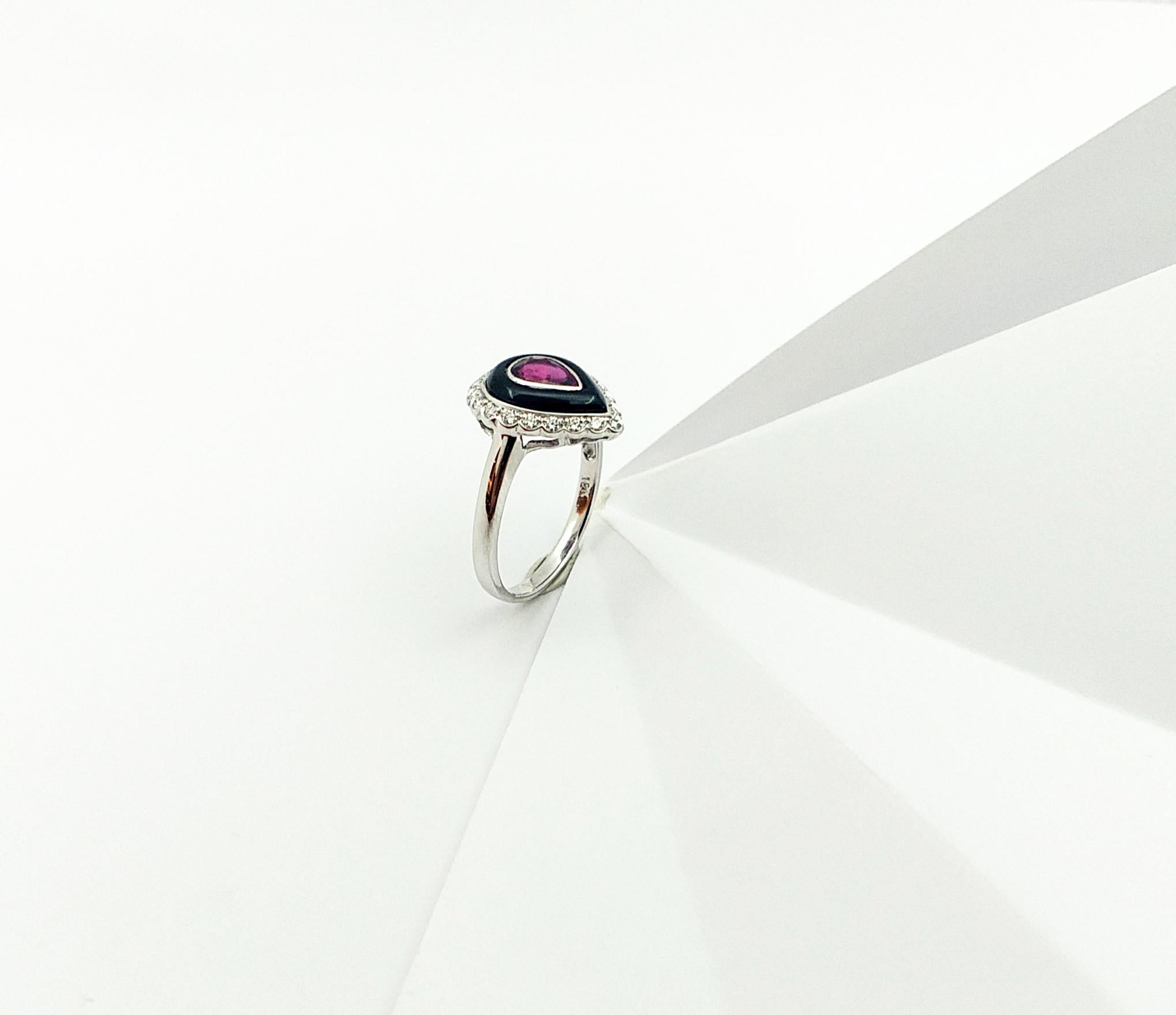 Ruby, Onyx and Diamond Ring Set in 18 Karat White Gold Settings For Sale 1