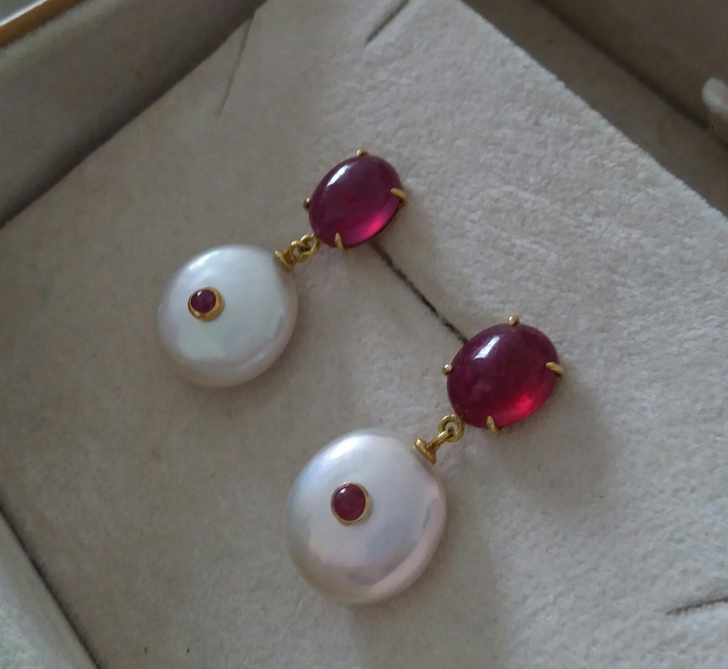 Contemporary Ruby Oval Cabs 14 Kt Yellow Gold White Button Shape Baroque Pearls Earrings