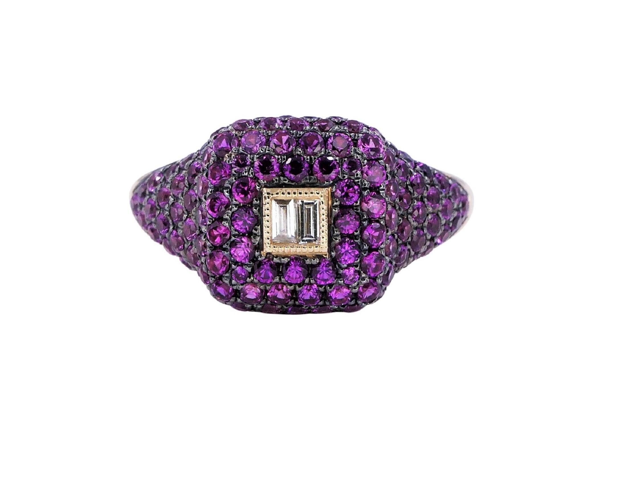 Art Deco Ruby Pave Diamond Baguette Bezel Beaded 14 Karat Yellow Gold Signet Pinky Ring For Sale