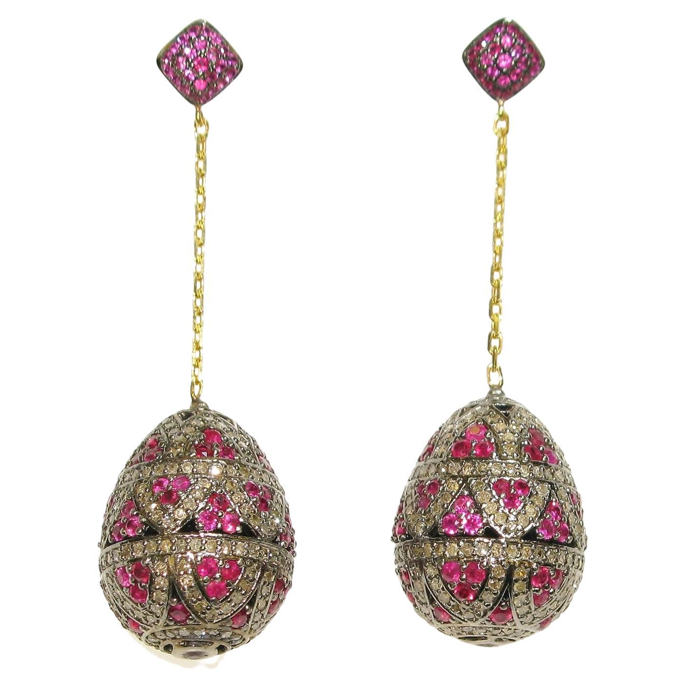 Boucles d'oreilles boule en rubis et diamants pavés en or et argent 18k