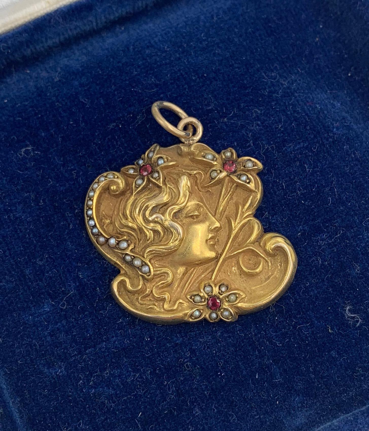 Ruby Pearl Art Nouveau Maiden Flower Woman Goddess Pendant 14K Gold Necklace In Good Condition For Sale In New York, NY