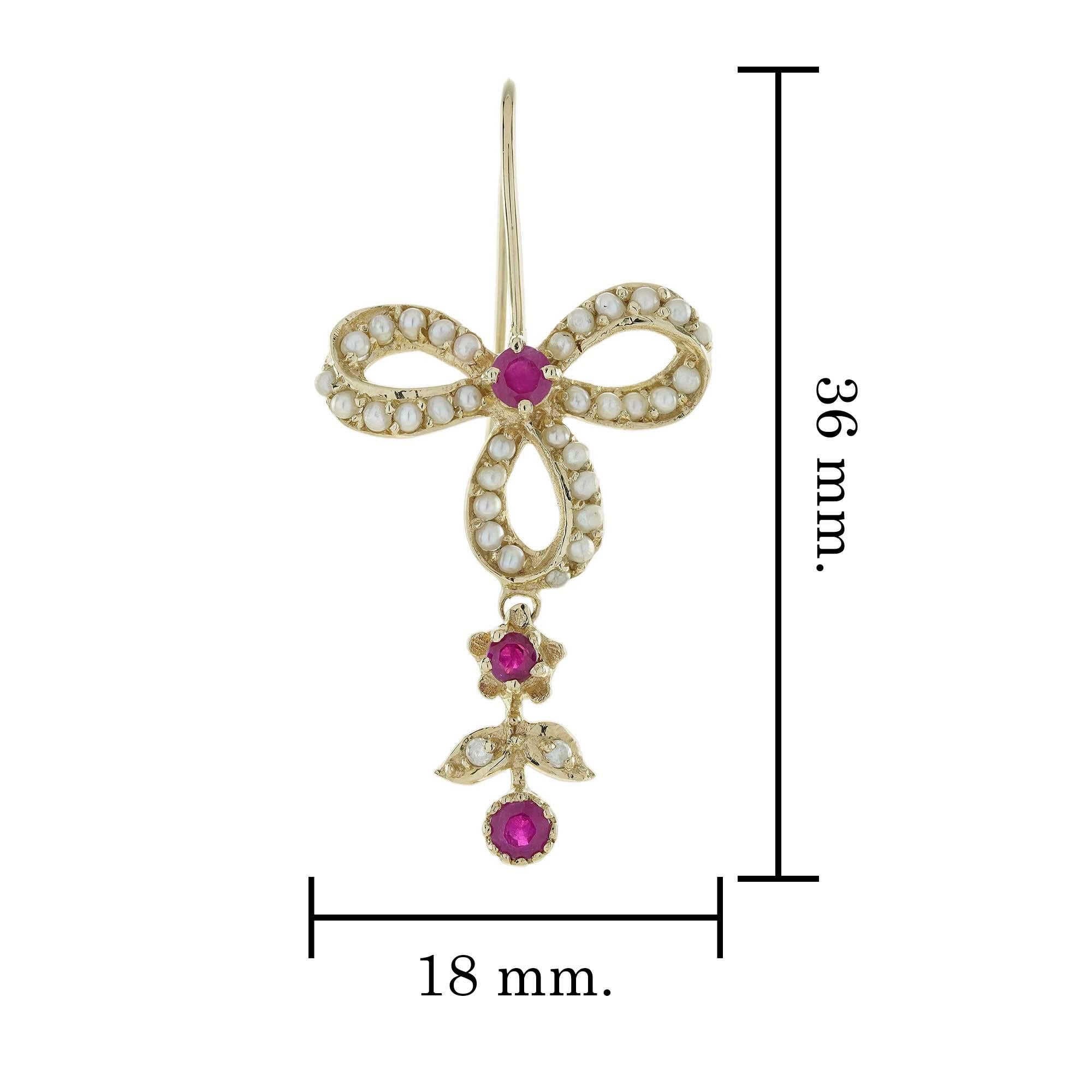 Pendientes colgantes de lazo estilo vintage con perla y rubí en oro amarillo de 9 quilates en Nuevo estado para la venta en Bangkok, TH