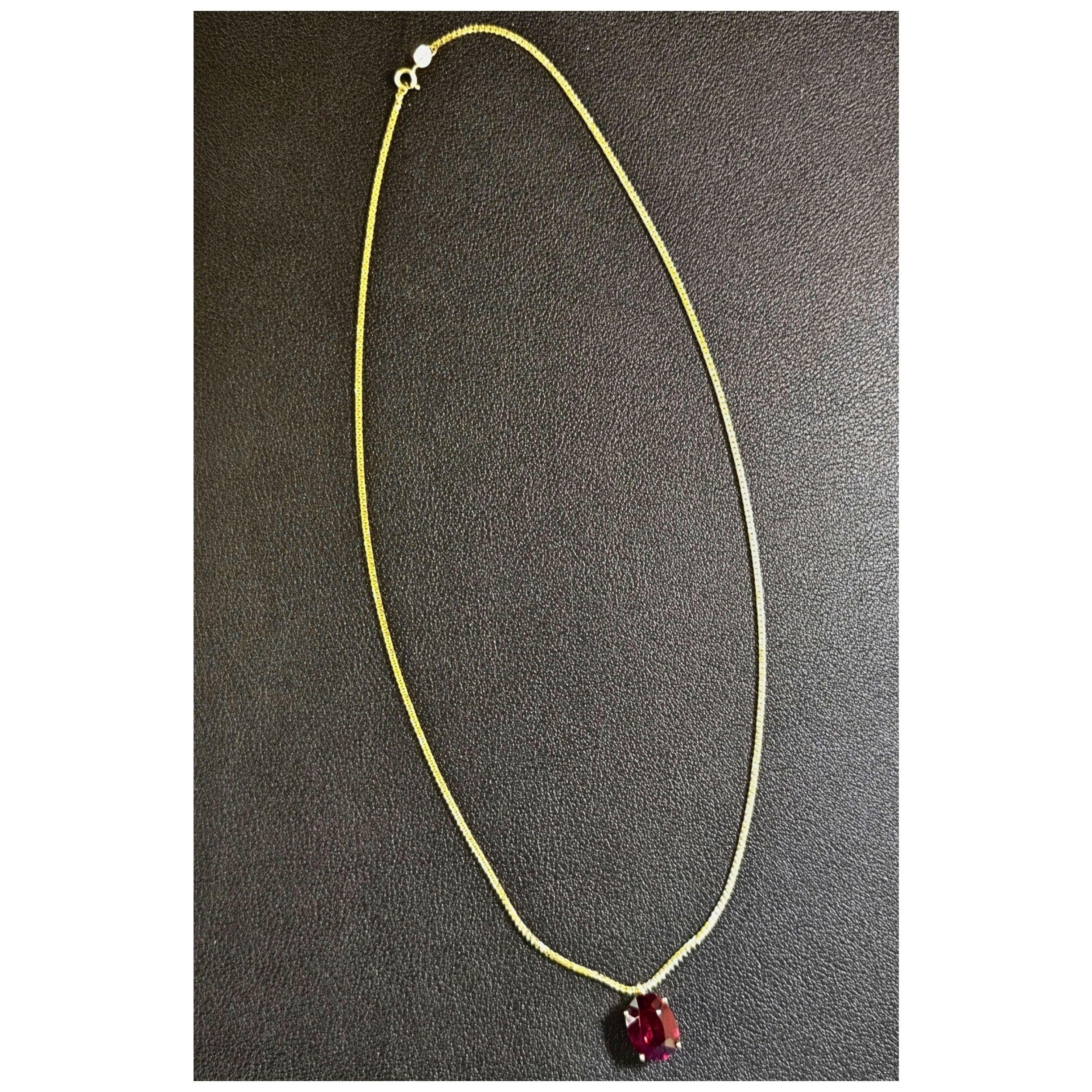 Collier à pendentifs en rubis  6.03 Carat  Diffusion  Chaîne en or jaune 14K en vente 4