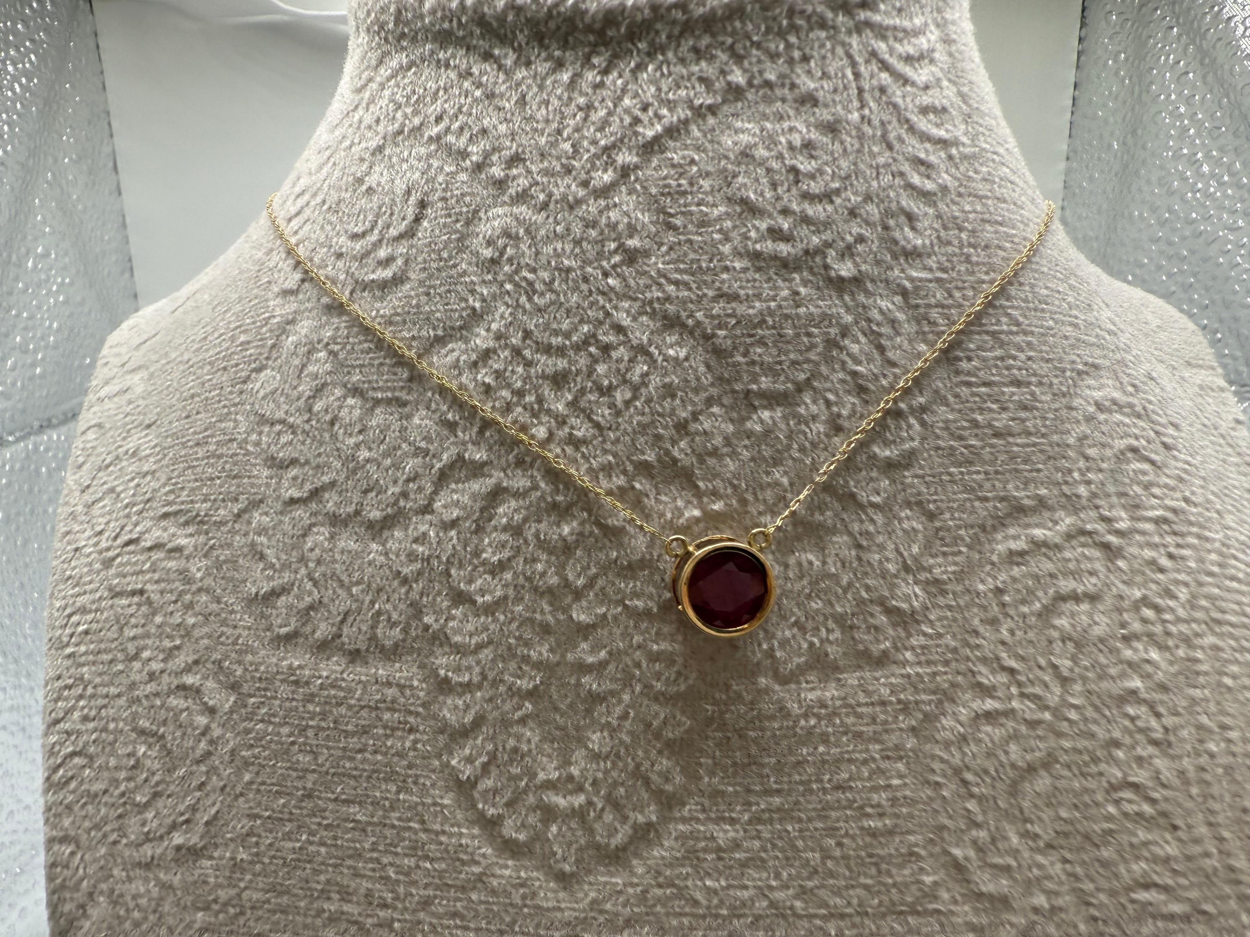 Ruby pendant necklace 8mm large ruby solitaire natural 10KT For Sale 1