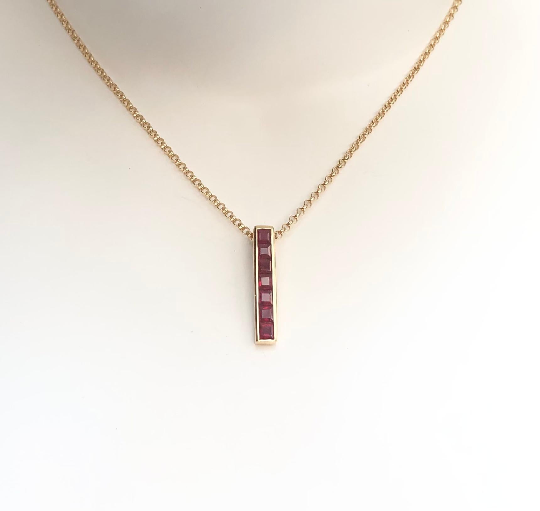 Ruby 1.30 carats Pendant set in 18 Karat Gold Settings
(chain not included)

Width: 0.4 cm 
Length: 2.2 cm
Total Weight: 1.64 grams

