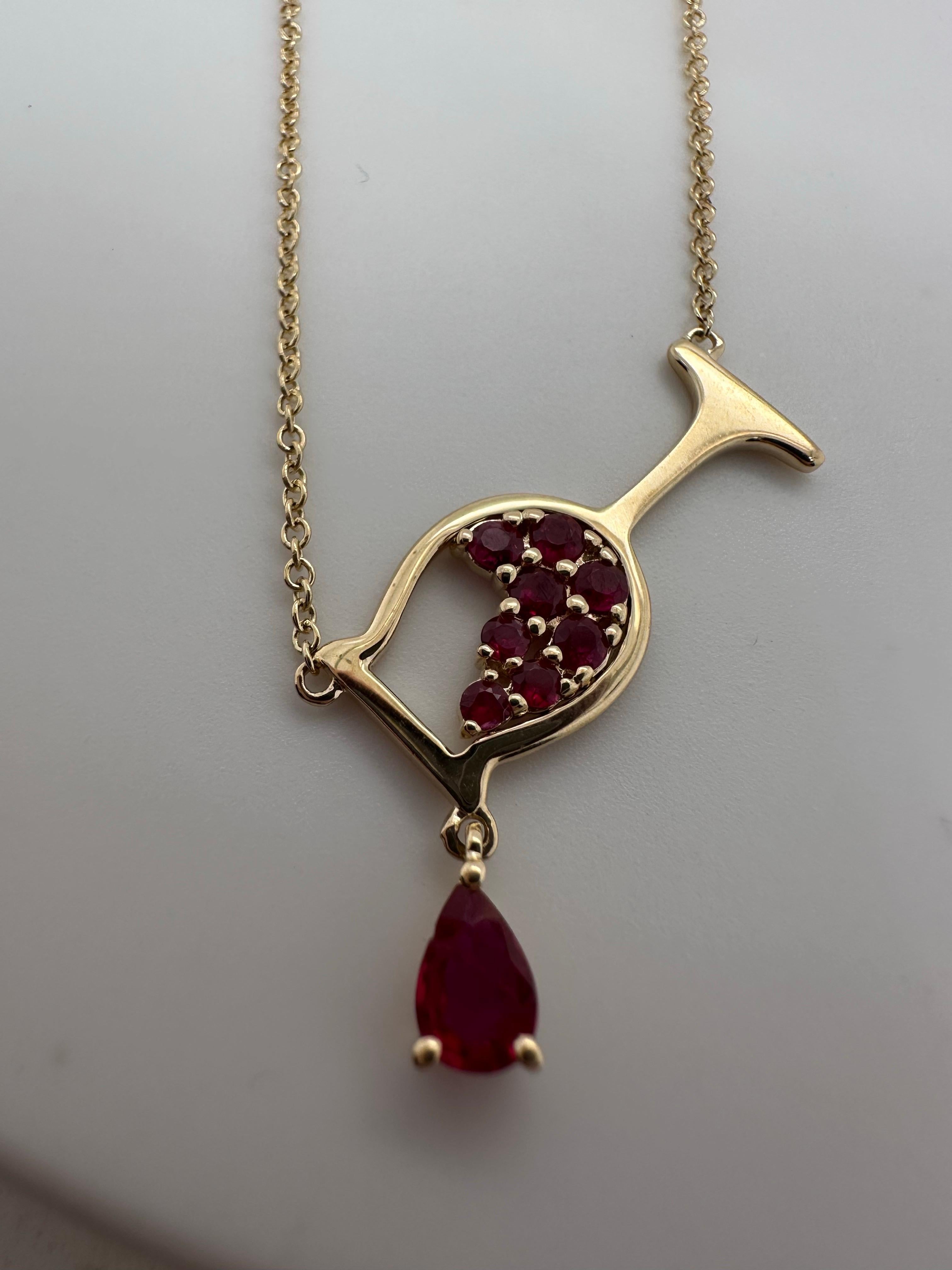 Pendentif en verre à vin or jaune 14 carats rubis NAURAL Unisexe en vente