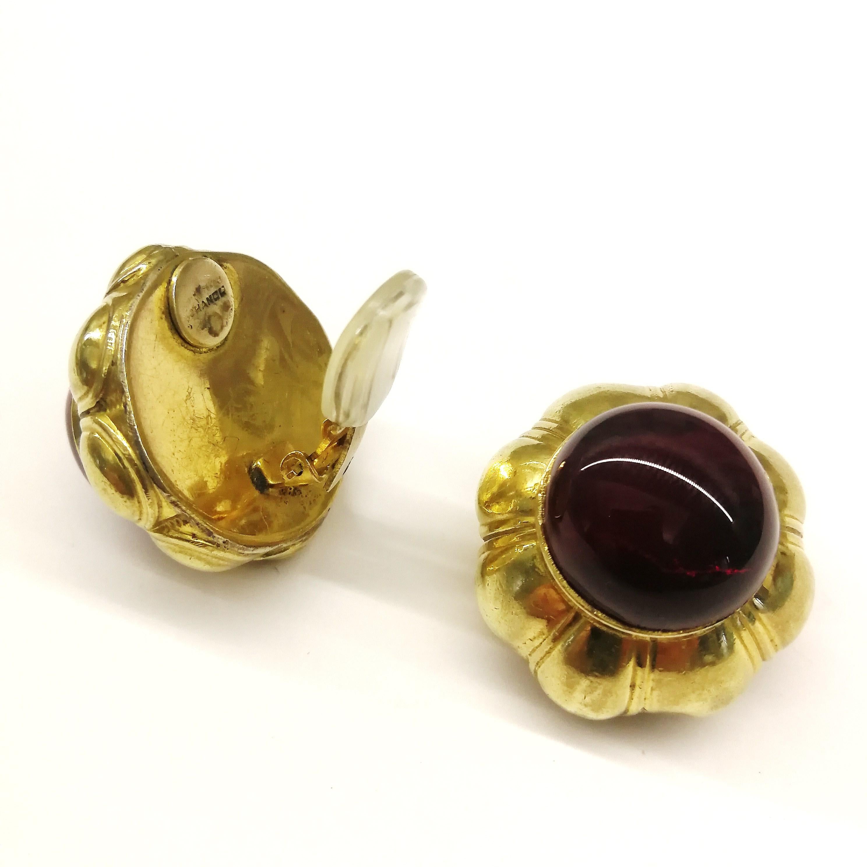 Ruby poured glass and gilt metal earrings, Goossens for Chanel, France, 1960s. 6