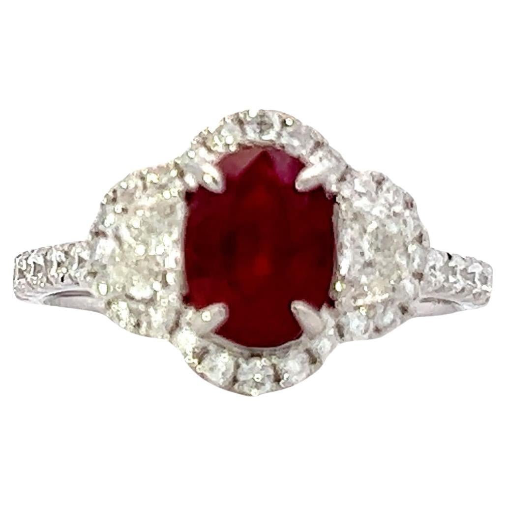 Anello con diamante Ruby Radiance in vendita