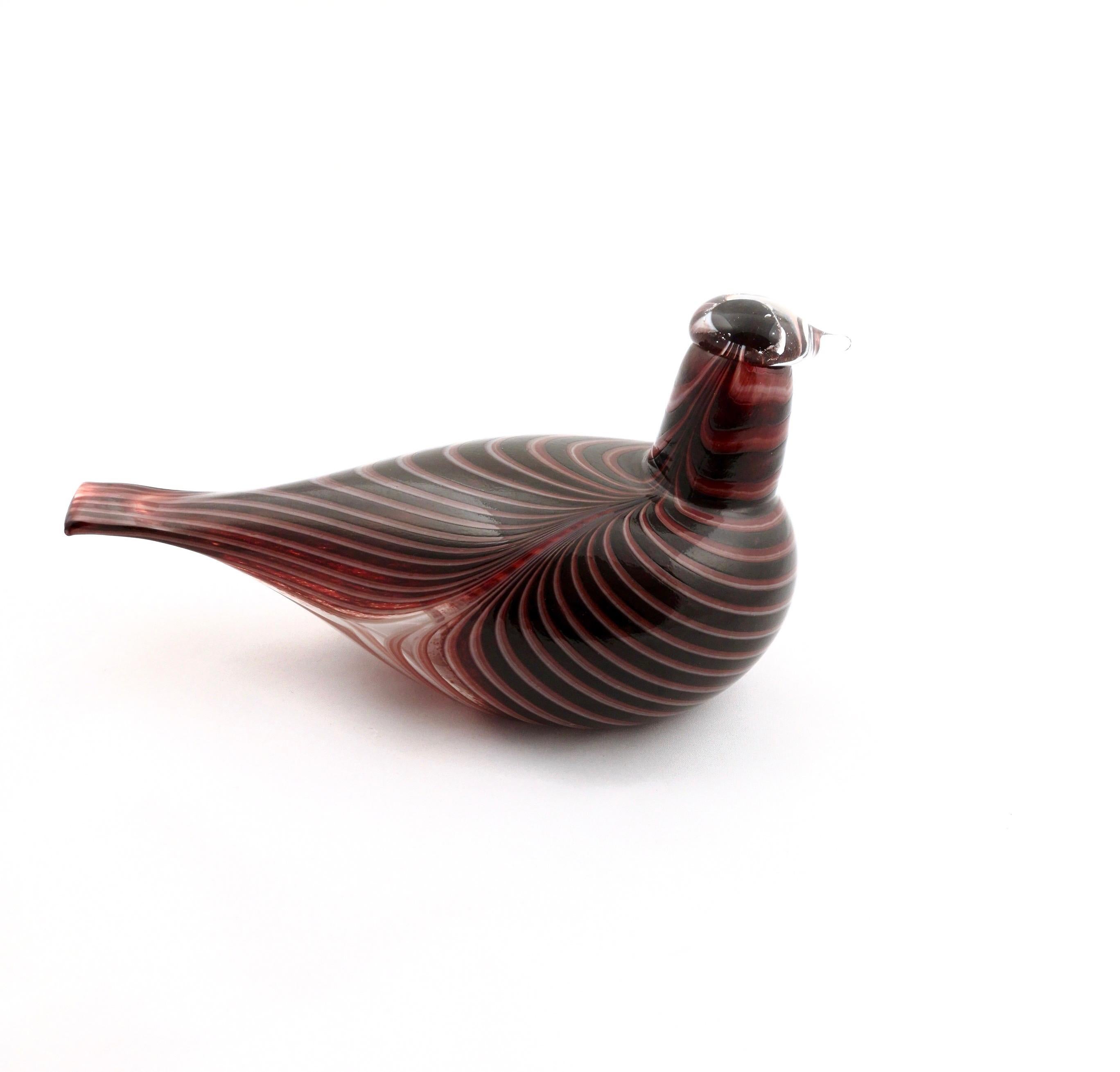 Ruby Red and Dark Maroon Mouth Blown Glass Bird by Oiva Toikka, 1980s  In Excellent Condition In Bresso, Lombardy
