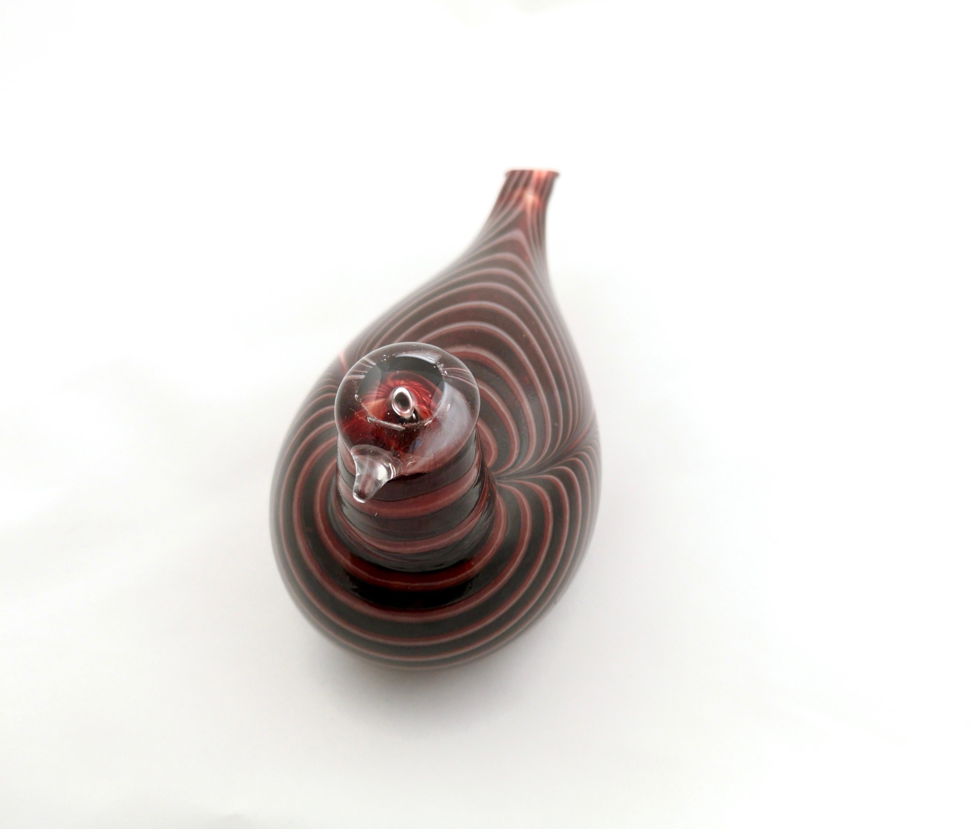 Late 20th Century Ruby Red and Dark Maroon Mouth Blown Glass Bird by Oiva Toikka, 1980s 