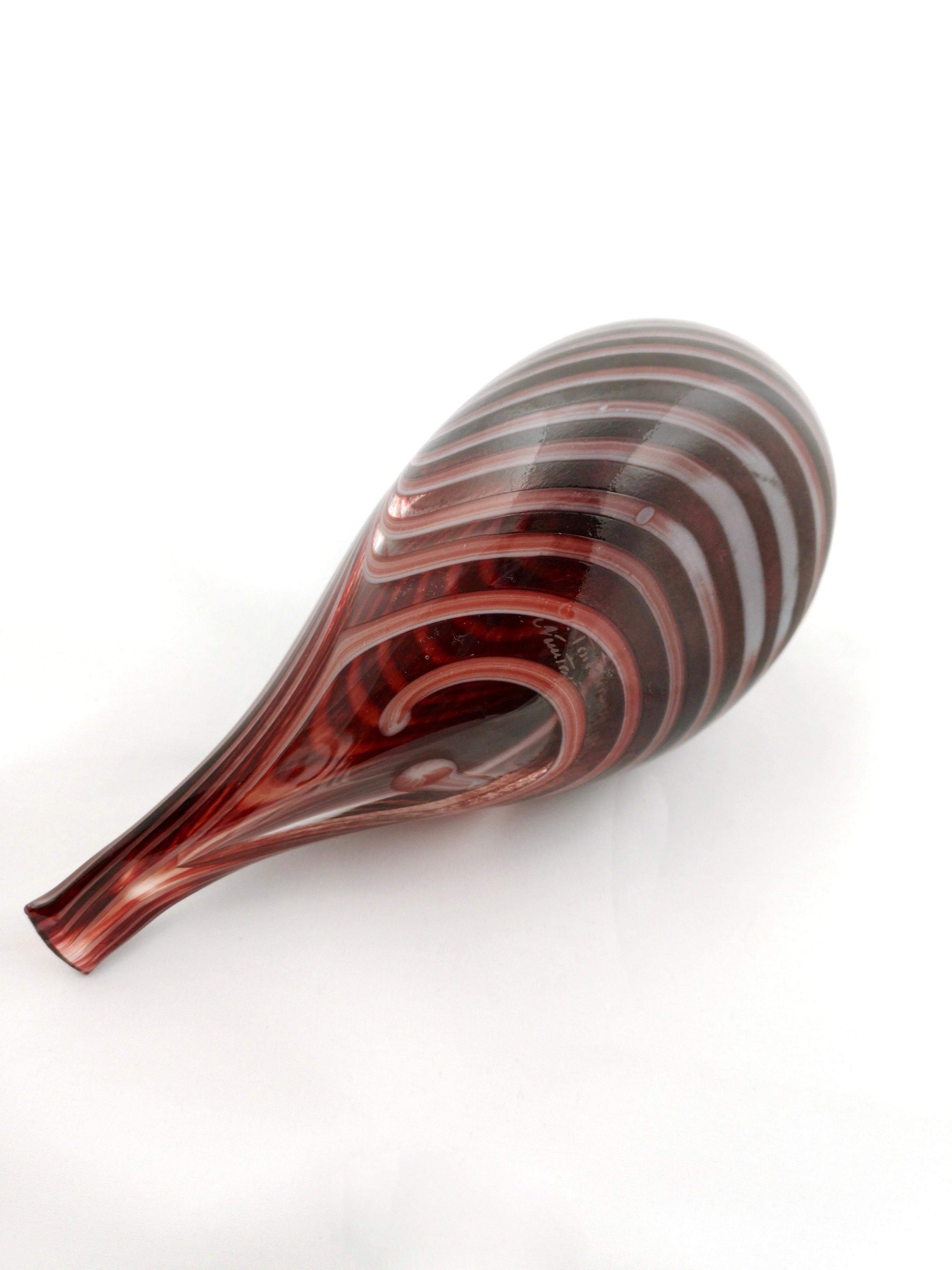 Ruby Red and Dark Maroon Mouth Blown Glass Bird by Oiva Toikka, 1980s  2