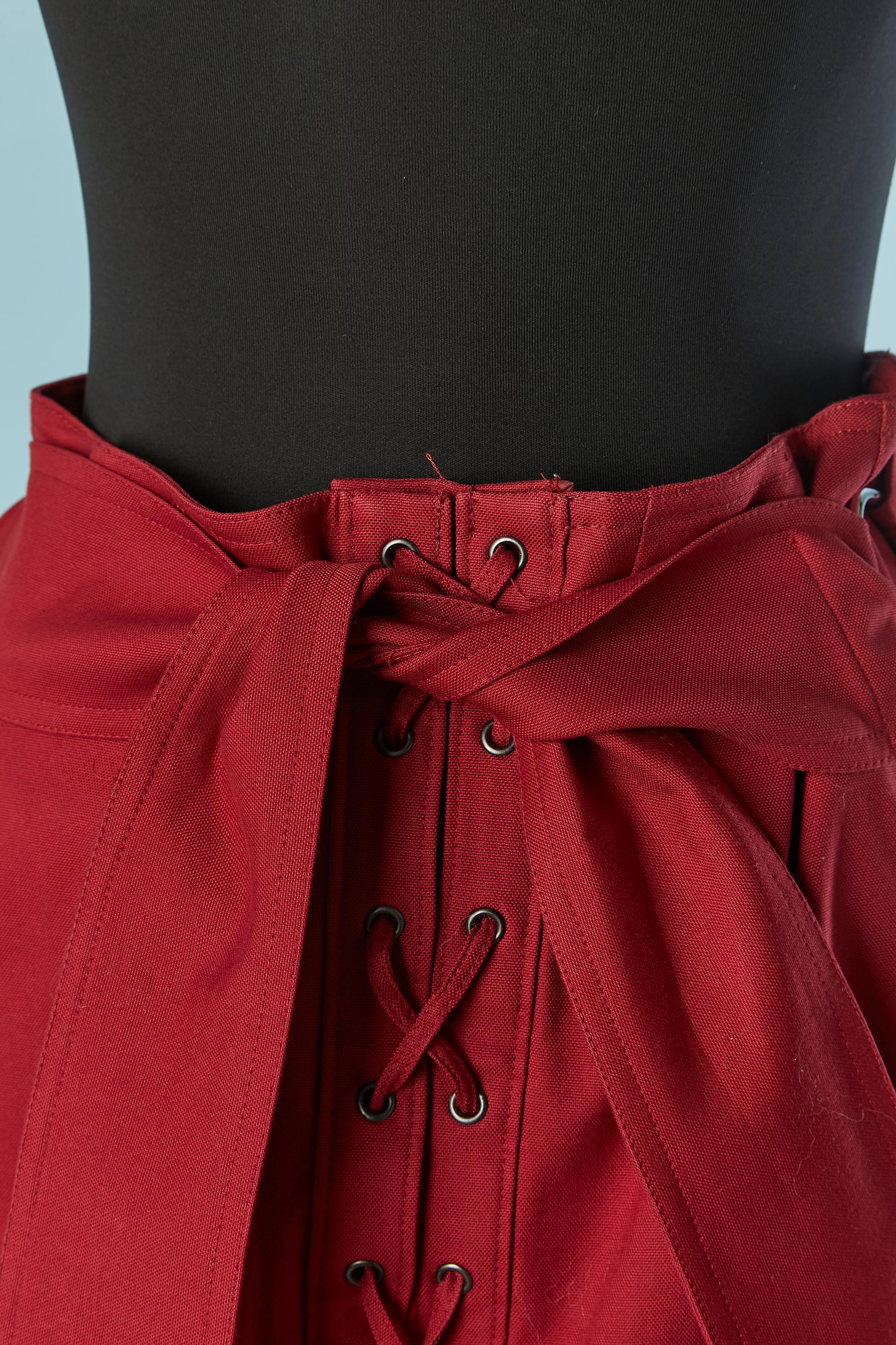 Ruby red cotton skirt with laces and belt Yves Saint Laurent  In Excellent Condition For Sale In Saint-Ouen-Sur-Seine, FR