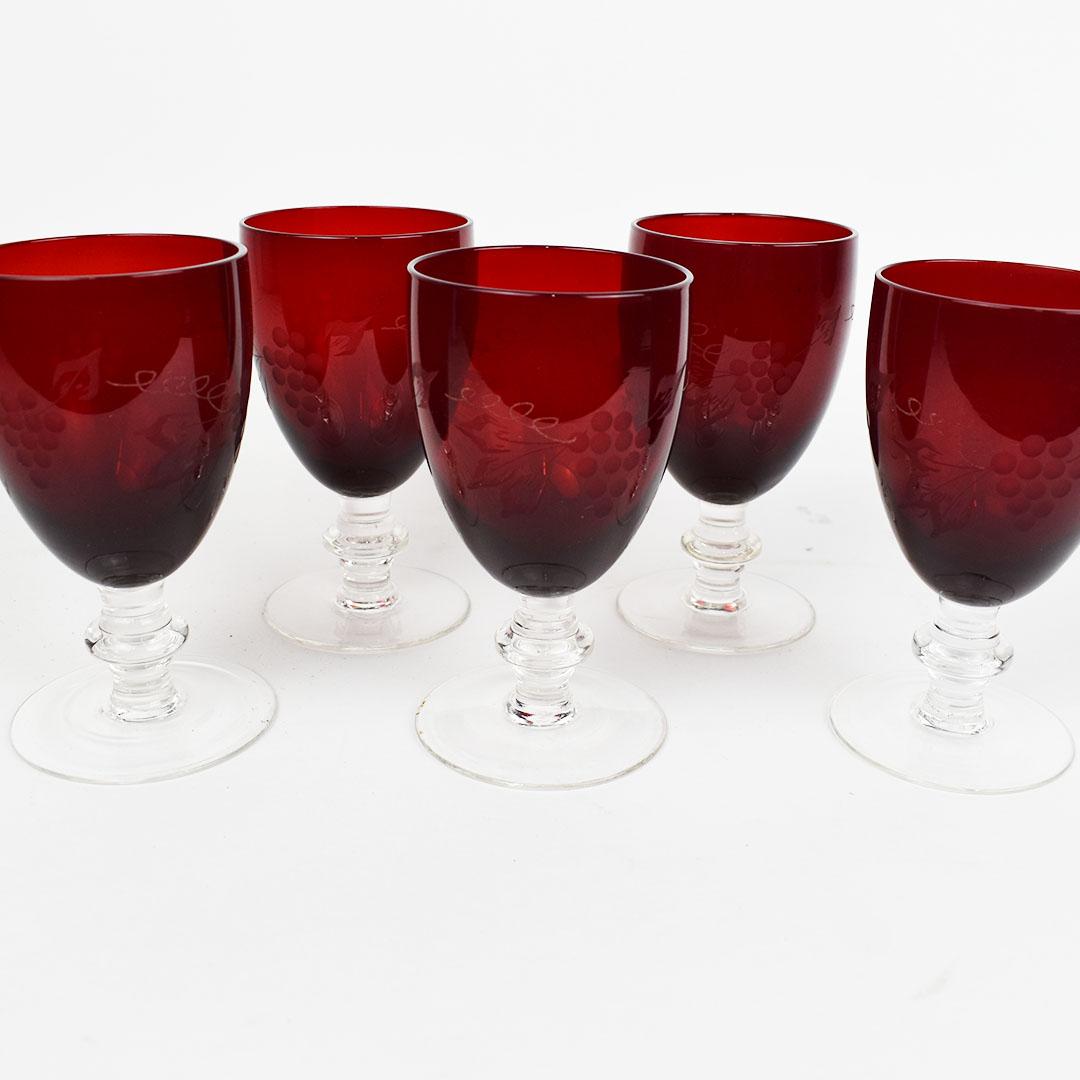 red goblet wine glasses
