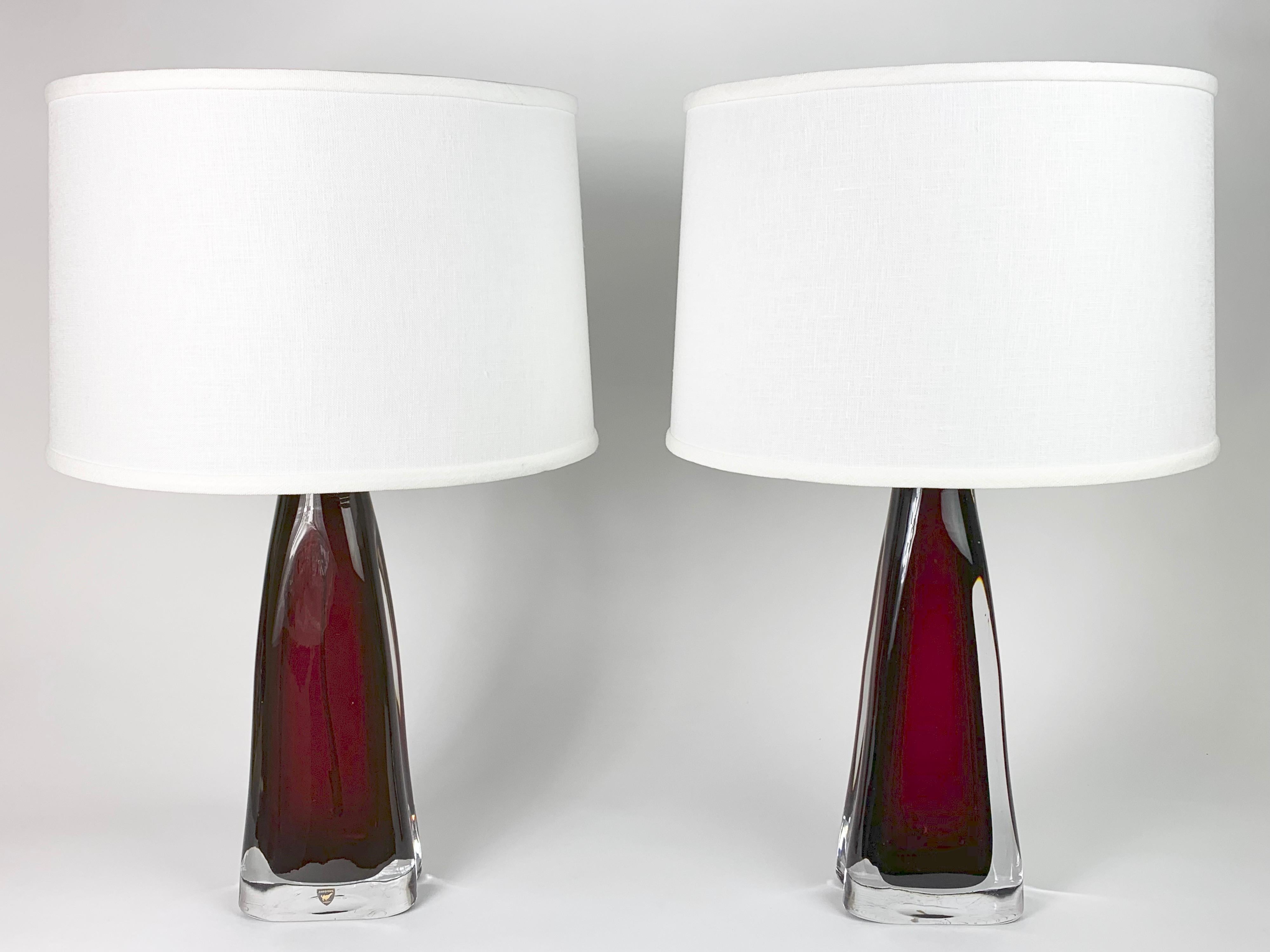 Mid-Century Modern Lampes en verre Orrefors rouge rubis, 1950, Suède en vente