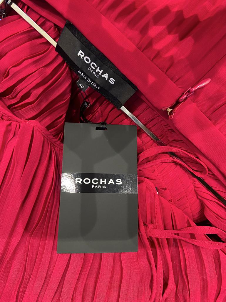 Top e gonna a pieghe rosso rubino &New Rochas in vendita 4