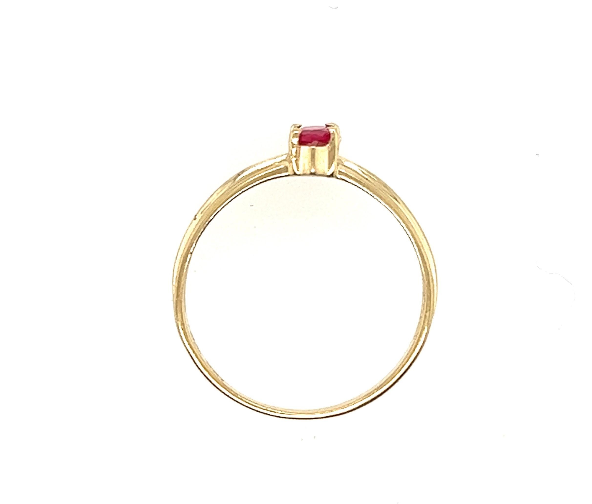 Ruby Ring .30ct Marquise Cut  10K Yellow Gold Brand New


Features a Genuine Natural .30ct Marquise Cut Ruby Gemstone Center

100% Natural Ruby Gemstone

.30 Carat Gemstone Weight

Rich Red Color Ruby

Brand New Never Worn 

Trademarked

Solid
