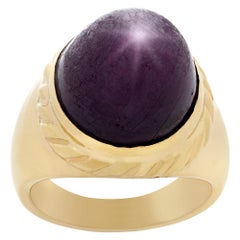 Ruby Ring in 14k Yellow Gold, Total Approx, Weight: over 10 Carats.
