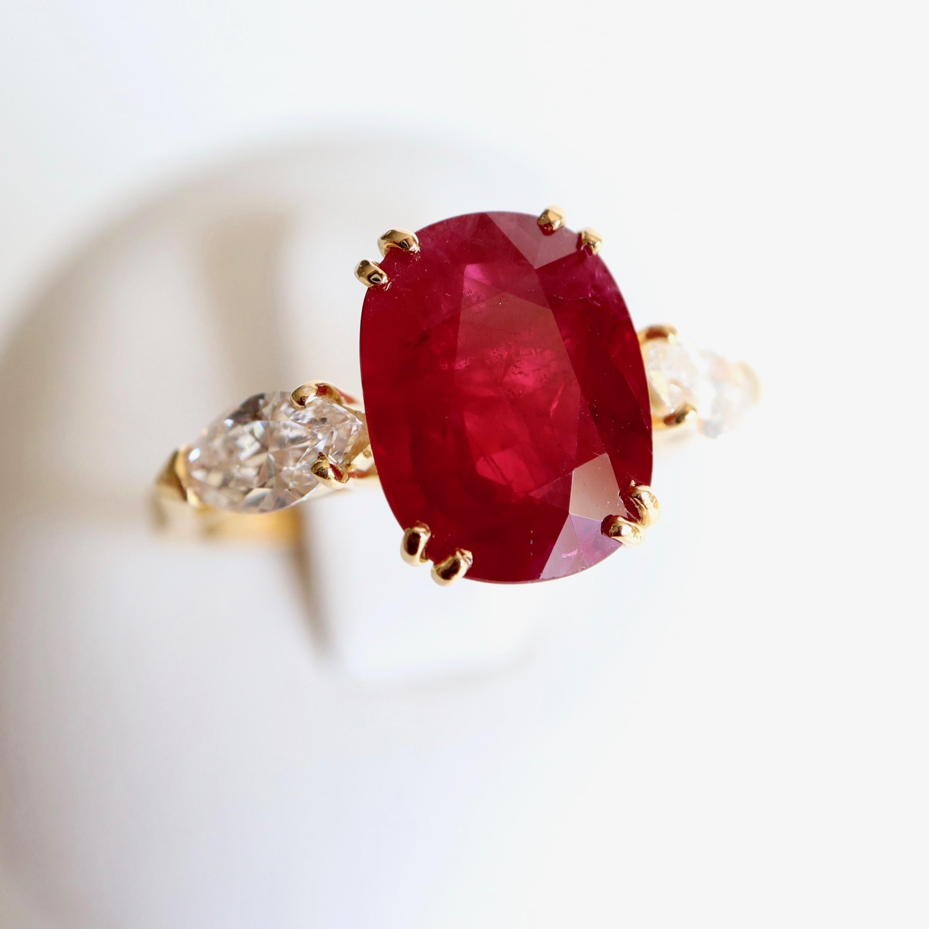 Ruby Ring in 18 Carat Yellow Gold Diamonds and Ruby 5.01 Carat For Sale 1