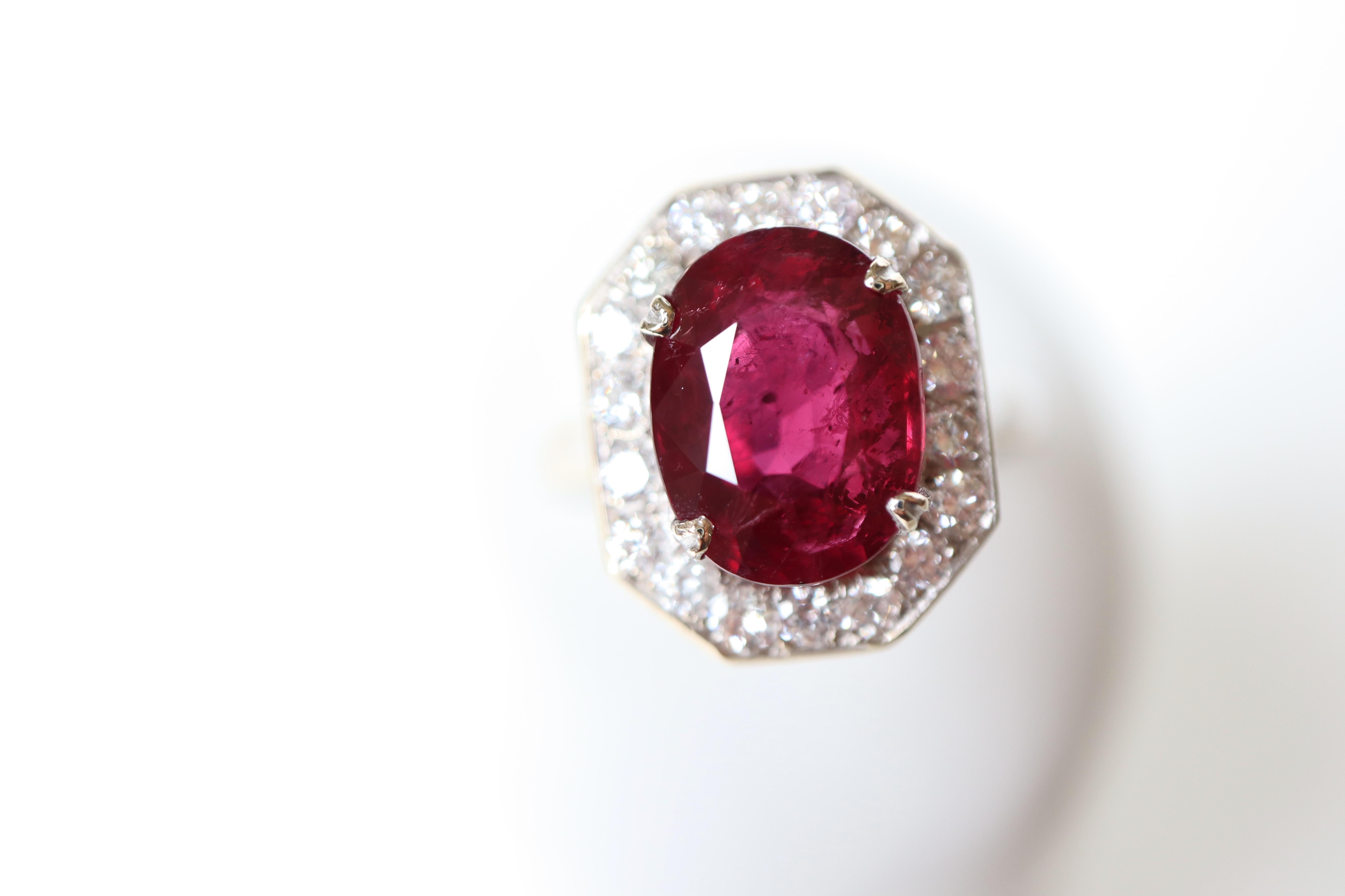Women's Ruby Ring in 18K White Gold, Diamonds and 5.02KT Ruby For Sale