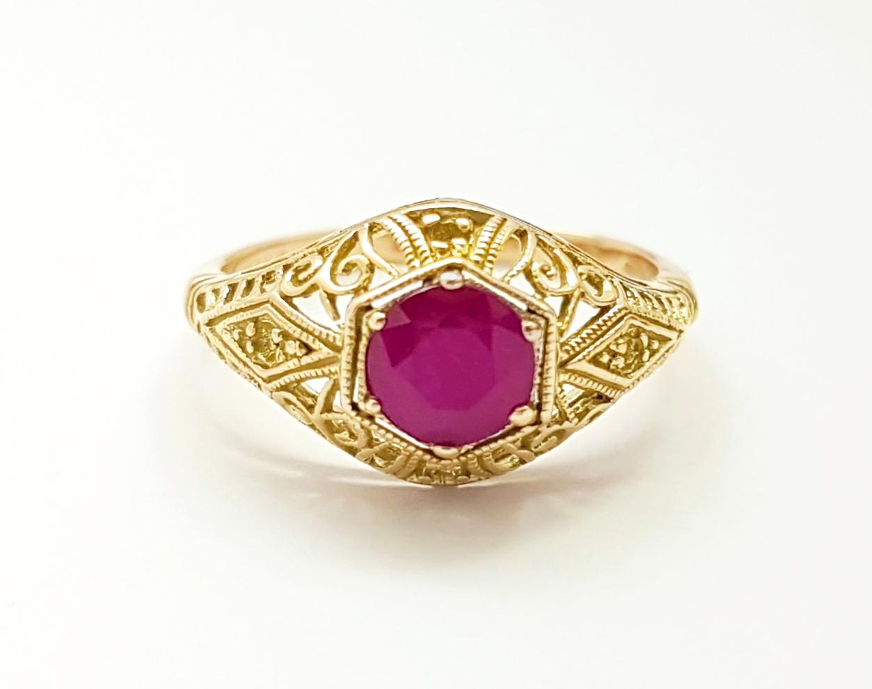 Rubin-Ring in 14K Goldfassungen gefasst im Angebot 3