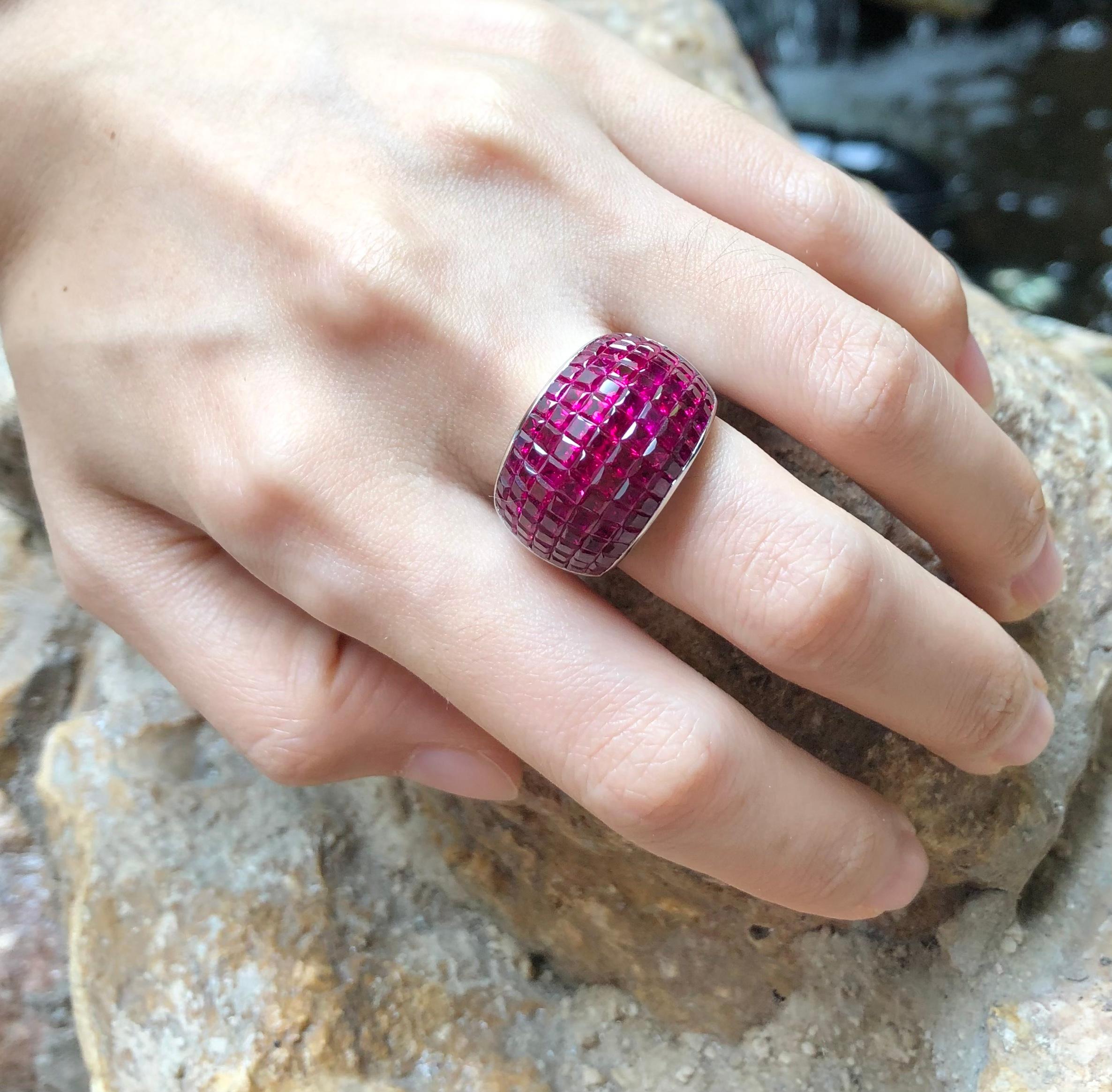 Square Cut Ruby Ring Set in 18 Karat White Gold Settings For Sale