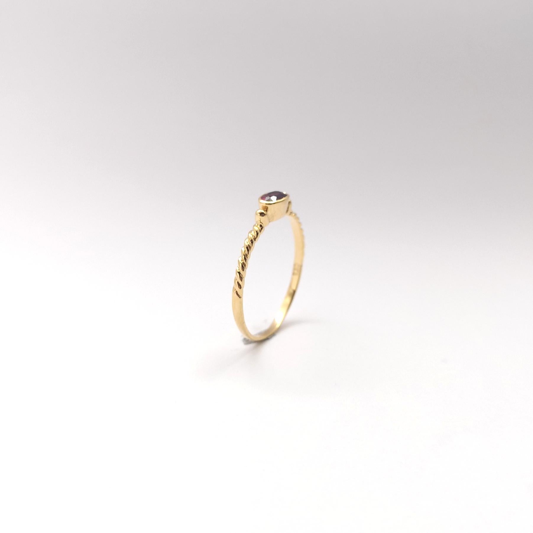 Rubin-Ring in 18 Karat Gold gefasst in Fassungen im Angebot 7