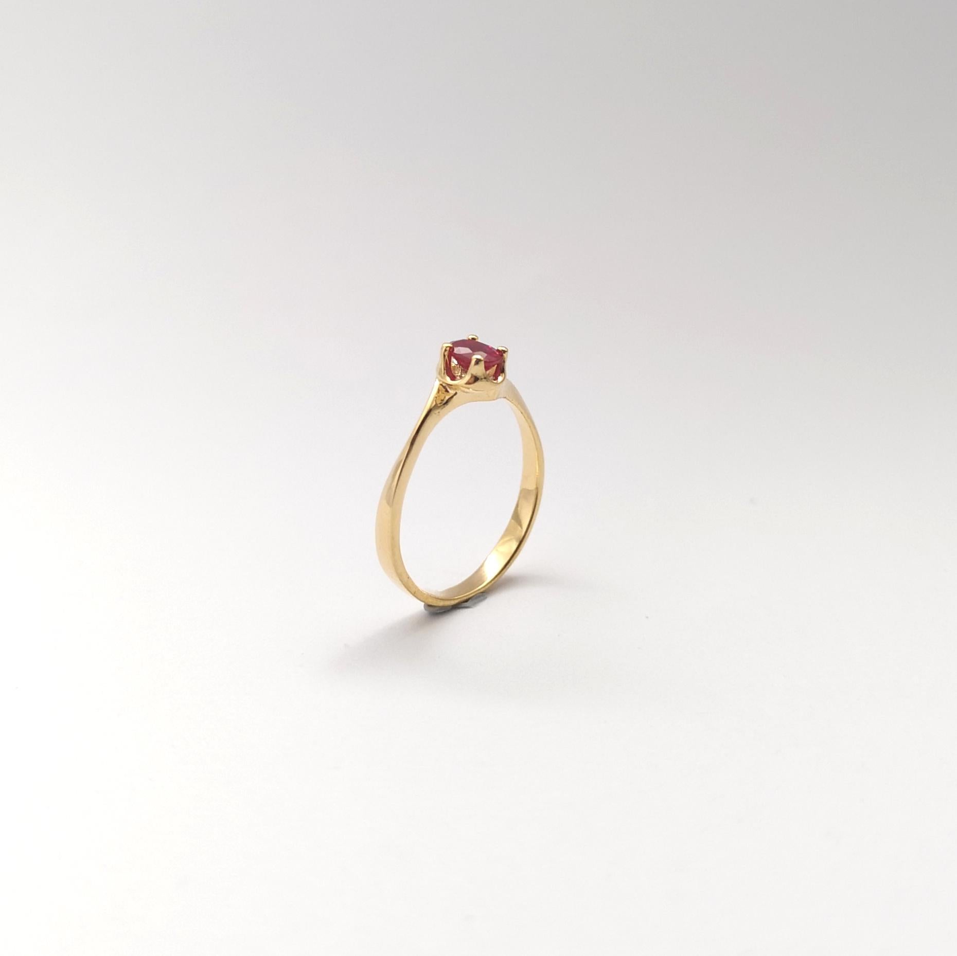 Rubin-Ring in 18 Karat Gold gefasst in Fassungen im Angebot 7