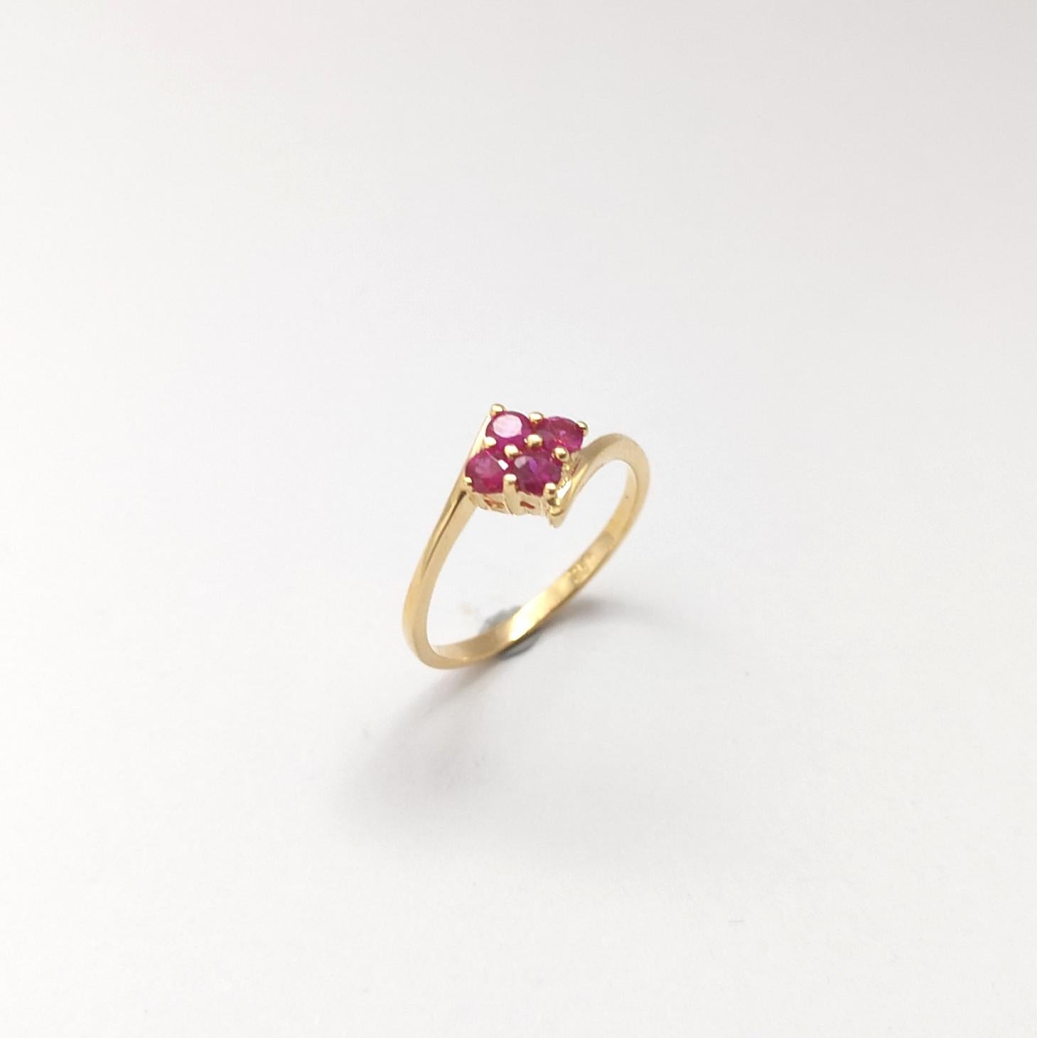 Rubin-Ring in 18 Karat Gold gefasst in Fassungen im Angebot 7