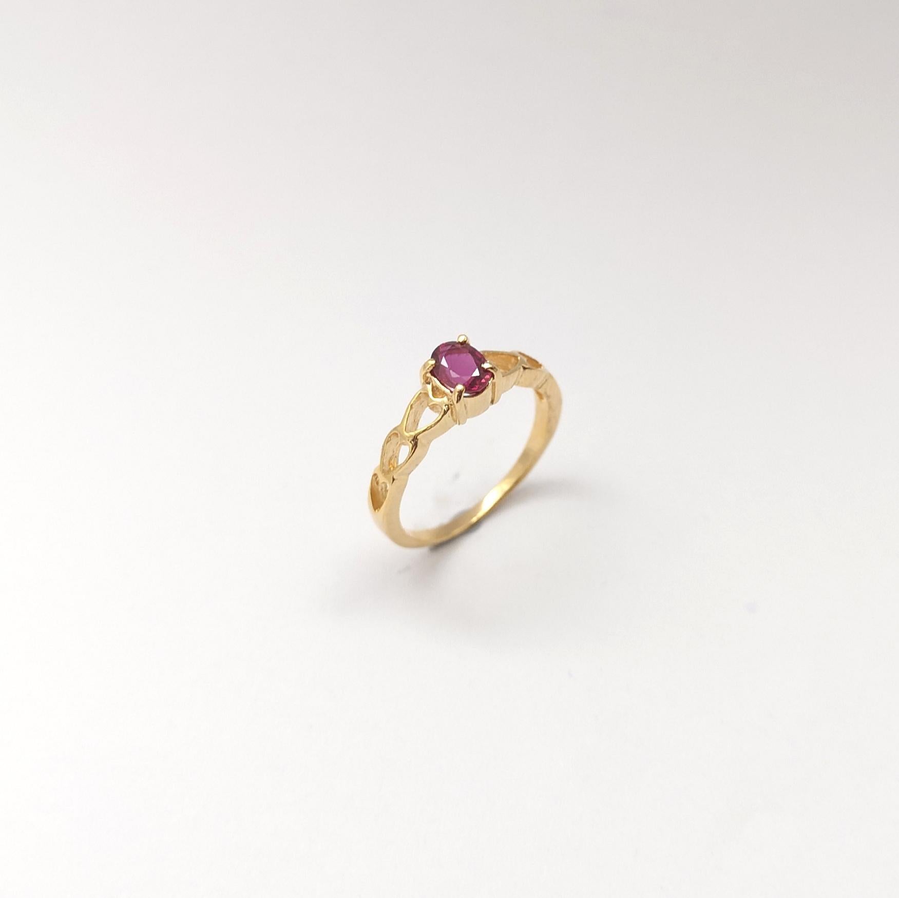 Rubin-Ring in 18 Karat Gold gefasst in Fassungen im Angebot 9